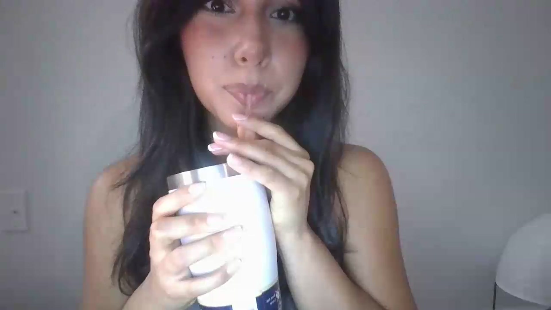 Gallery image thumbnail from lilagomez's myfreecams stream on, 07/21/2026, 10:04 image 8 of 20