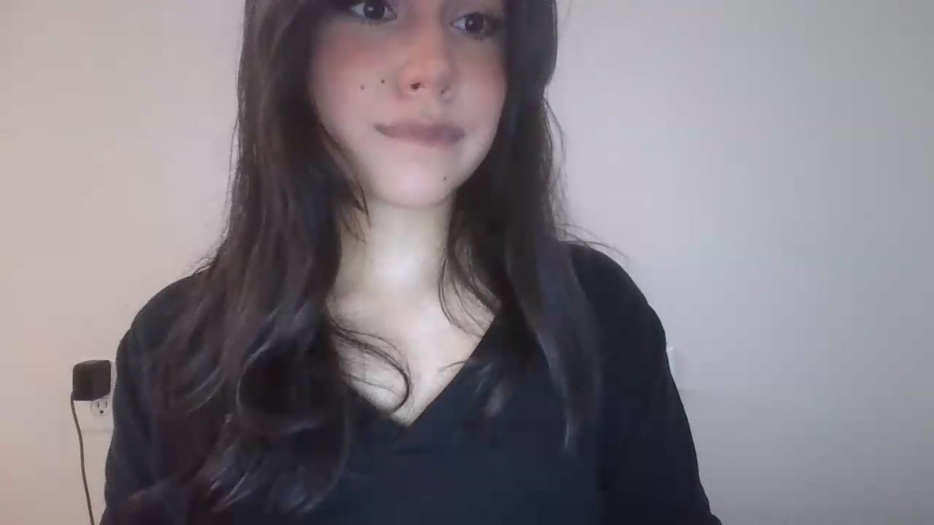 Gallery image thumbnail from lilagomez's myfreecams stream on, 08/03/2026, 15:21 image 20 of 20