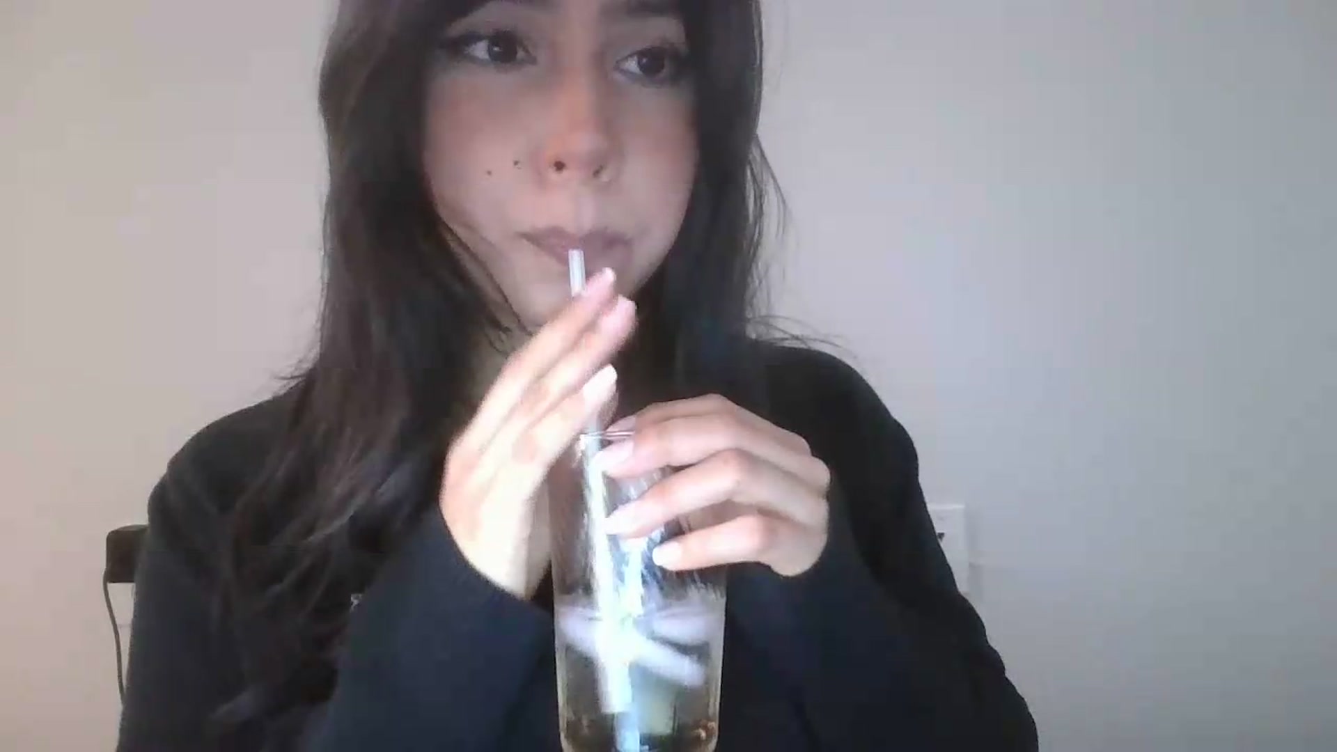 Gallery image thumbnail from lilagomez's myfreecams stream on, 08/03/2026, 15:21 image 19 of 20