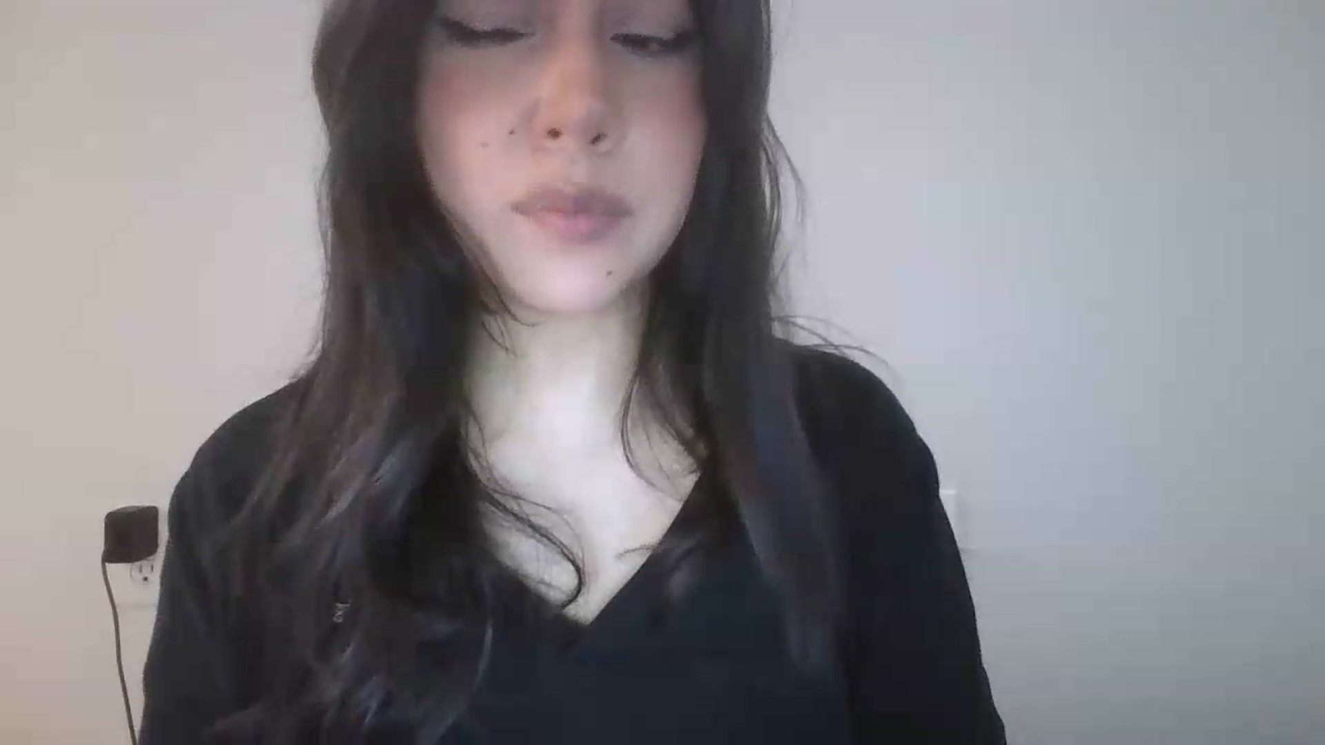 Gallery image thumbnail from lilagomez's myfreecams stream on, 08/03/2026, 15:21 image 18 of 20