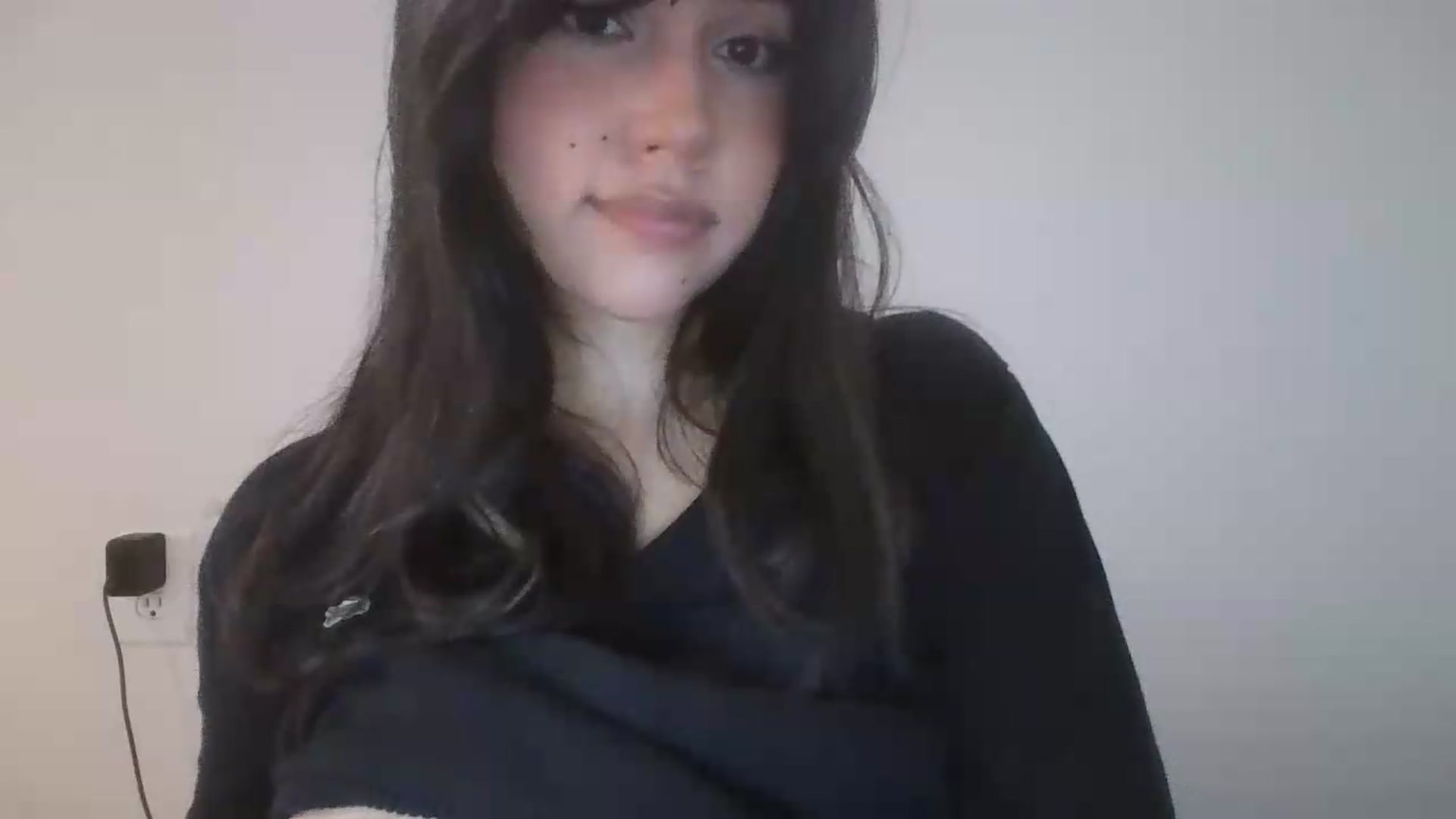 Gallery image thumbnail from lilagomez's myfreecams stream on, 08/03/2026, 15:50 image 12 of 20