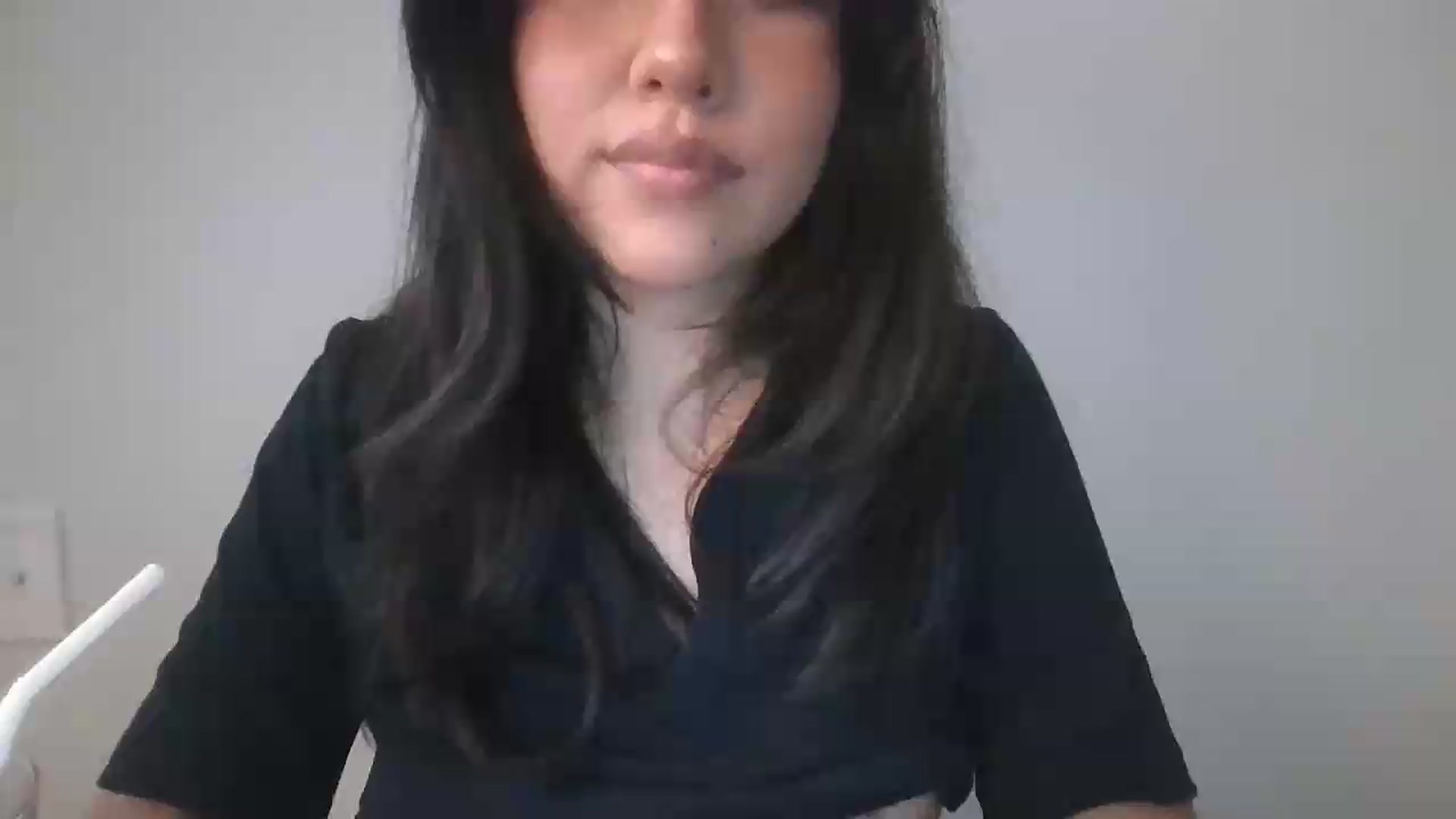 Gallery image thumbnail from lilagomez's myfreecams stream on, 08/17/2026, 09:33 image 6 of 20