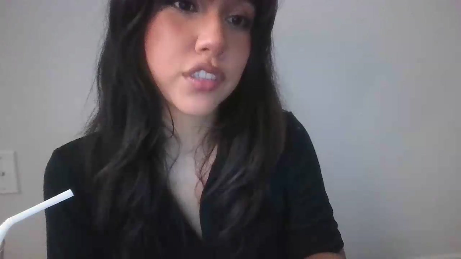 Gallery image thumbnail from lilagomez's myfreecams stream on, 08/17/2026, 09:33 image 15 of 20
