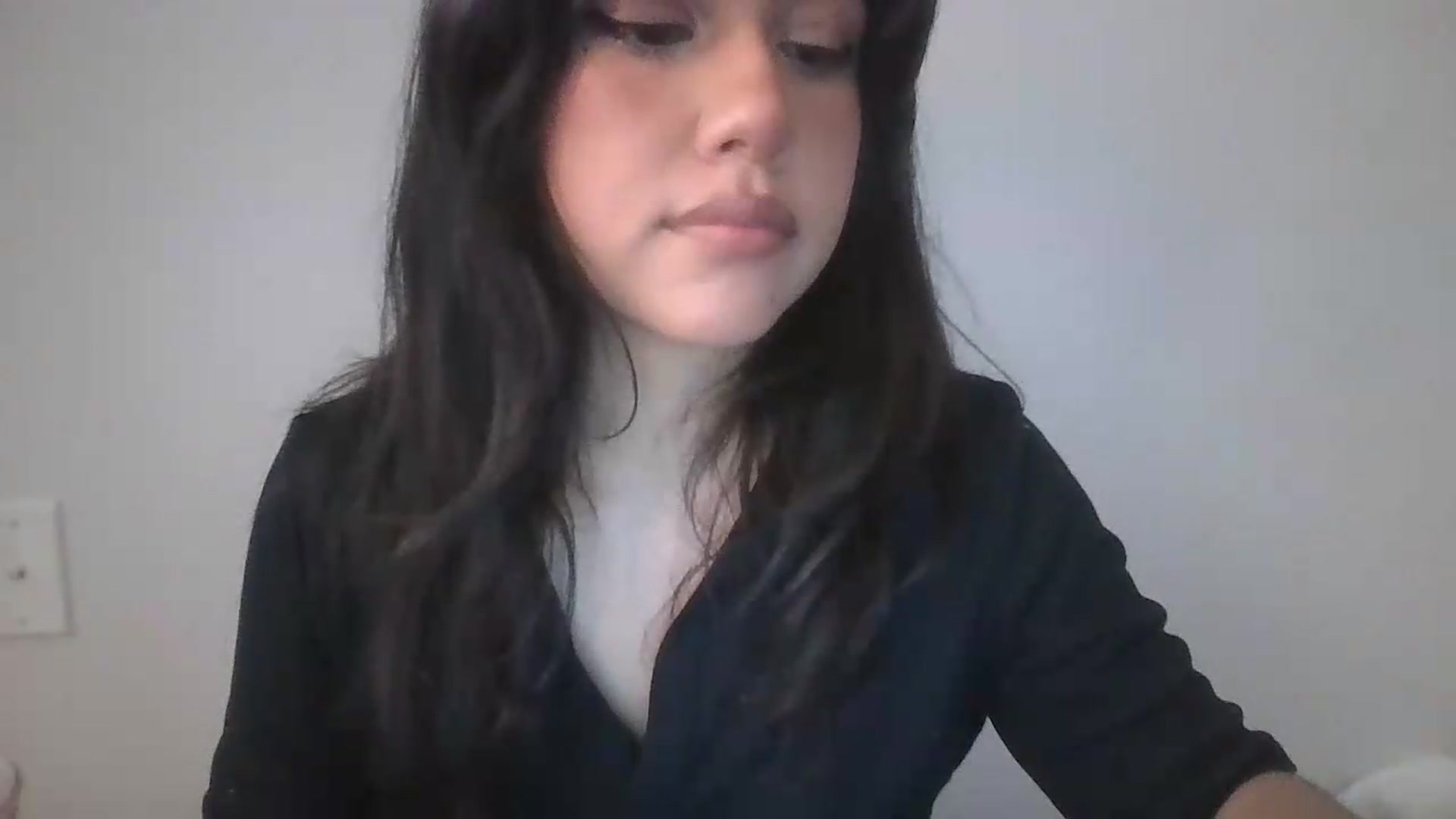 Gallery image thumbnail from lilagomez's myfreecams stream on, 08/17/2026, 09:33 image 11 of 20