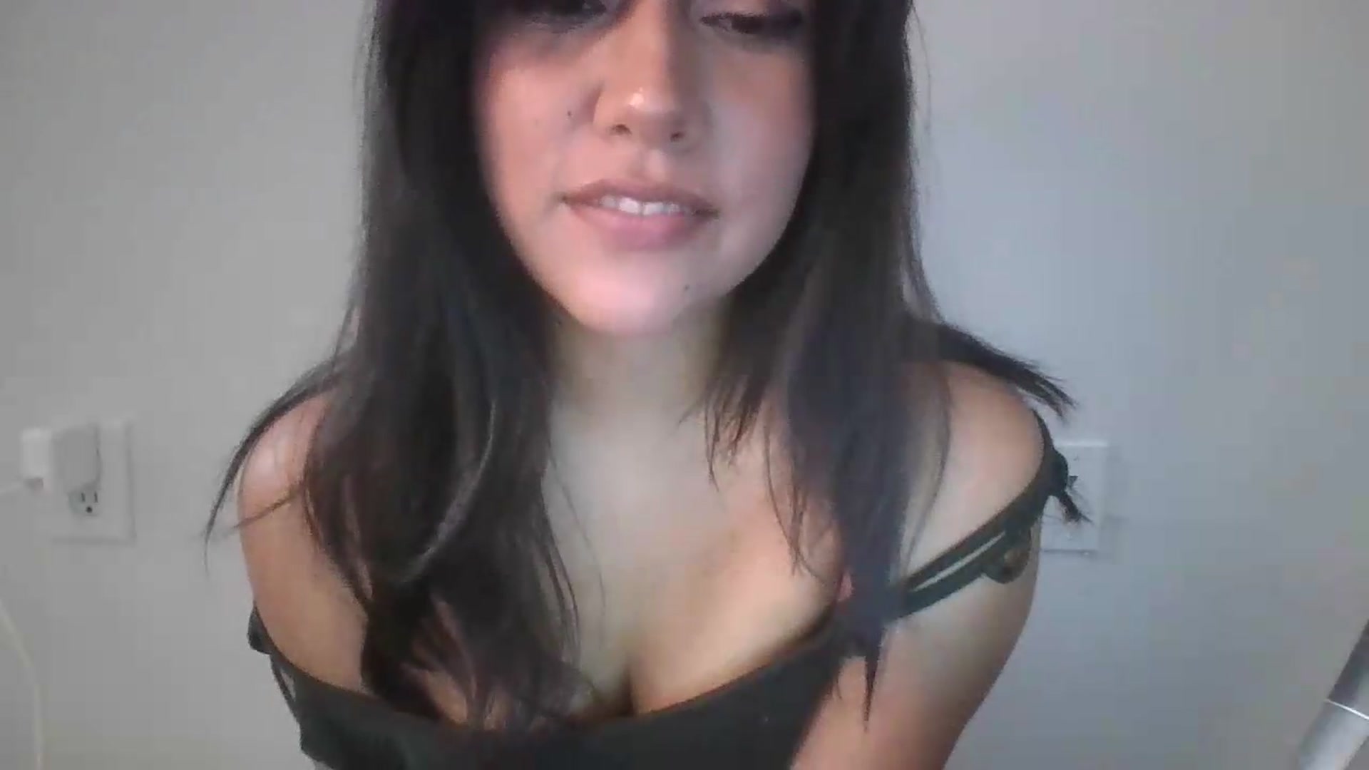 Gallery image thumbnail from lilagomez's myfreecams stream on, 08/24/2026, 12:08 image 8 of 20