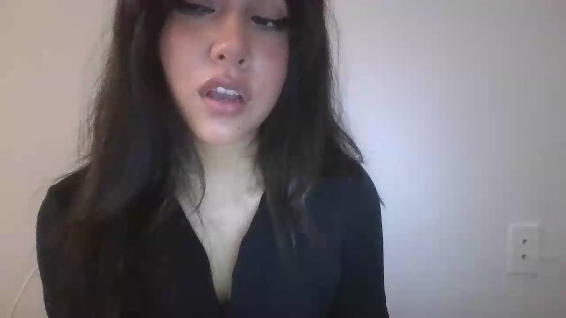 Gallery image thumbnail from lilagomez's myfreecams stream on, 09/07/2026, 03:34 image 15 of 20