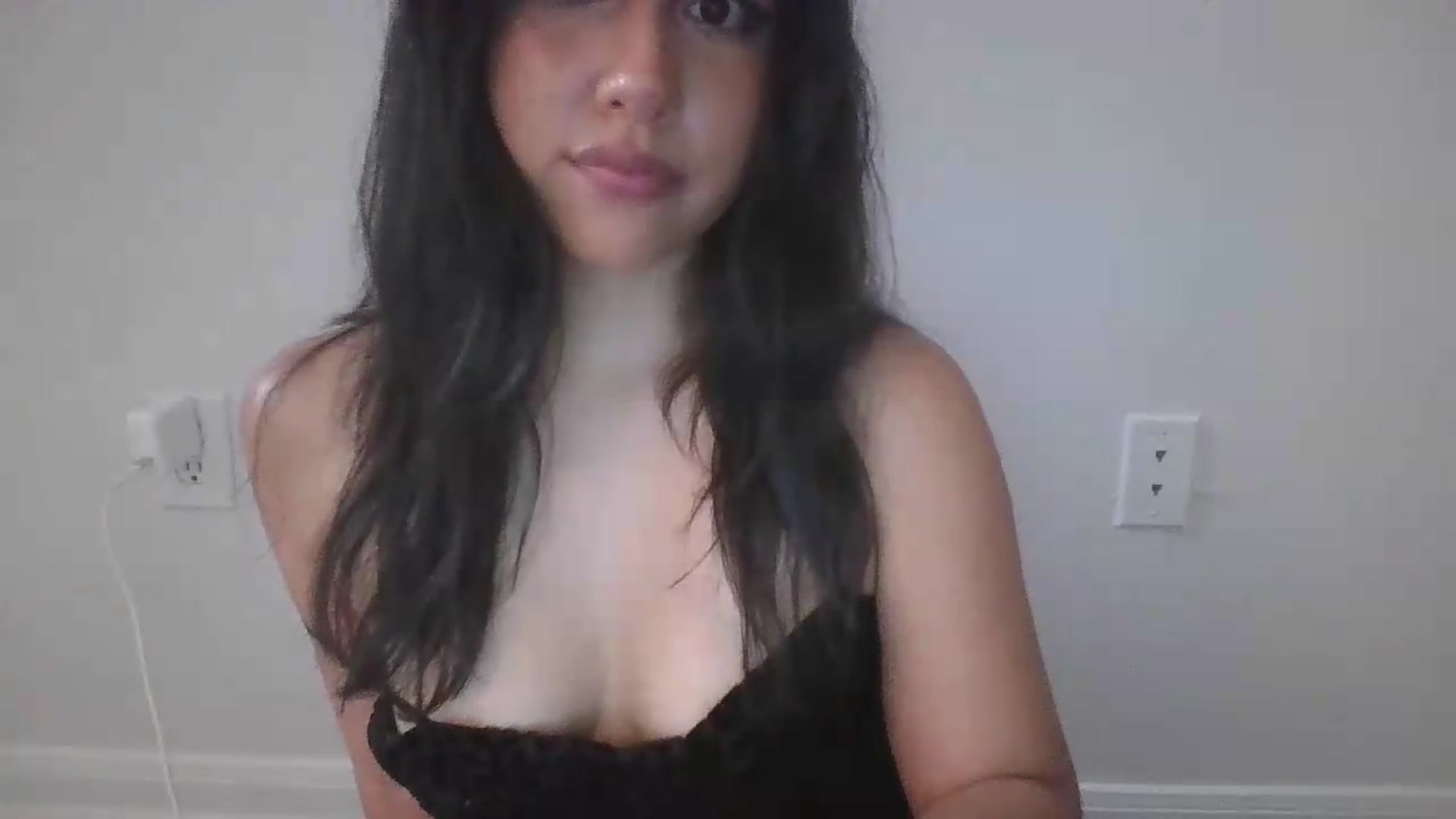 Gallery image thumbnail from lilagomez's myfreecams stream on, 09/11/2026, 07:47 image 4 of 20