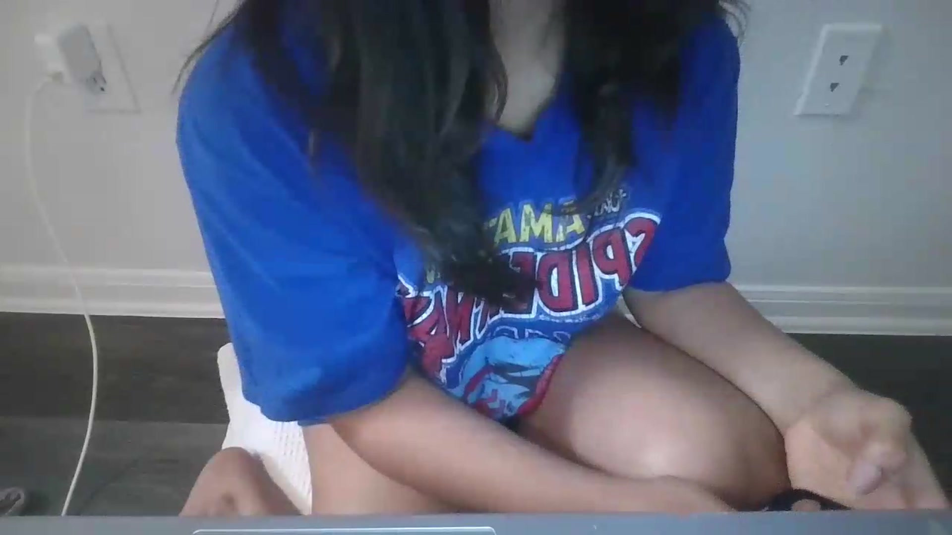 Gallery image thumbnail from lilagomez's myfreecams stream on, 09/18/2026, 10:24 image 15 of 20