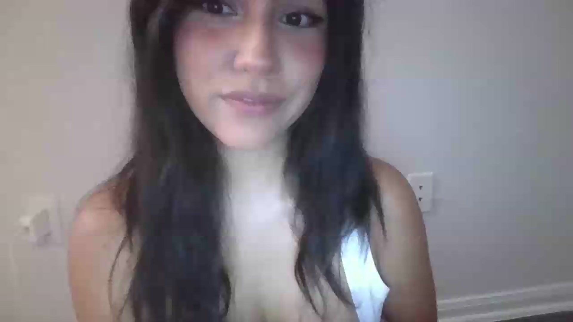 Gallery image thumbnail from lilagomez's myfreecams stream on, 09/20/2026, 10:40 image 6 of 20