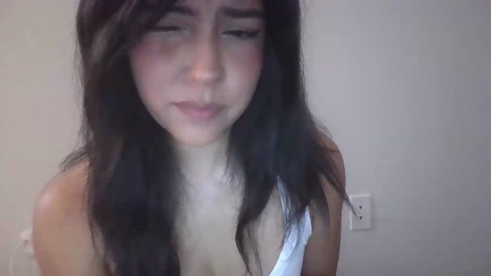 Gallery image thumbnail from lilagomez's myfreecams stream on, 09/20/2026, 10:40 image 8 of 20