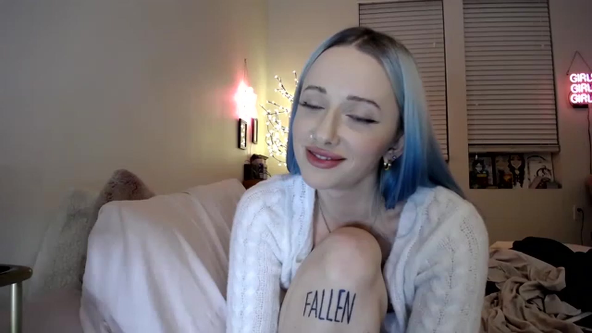 Gallery image thumbnail from lilbaby's myfreecams stream on, 11/15/2022, 05:59 image 18 of 20