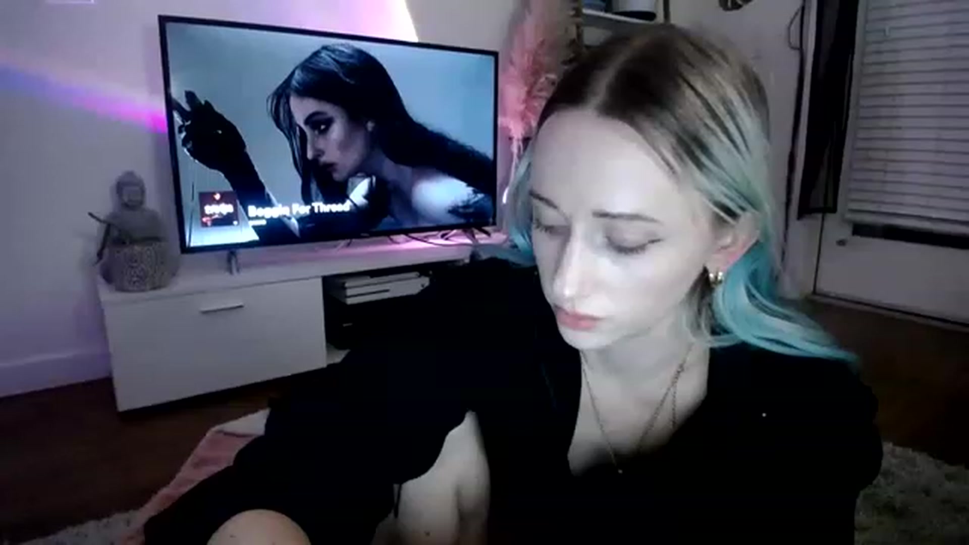 Gallery image thumbnail from lilbaby's myfreecams stream on, 02/13/2023, 05:34 image 10 of 20