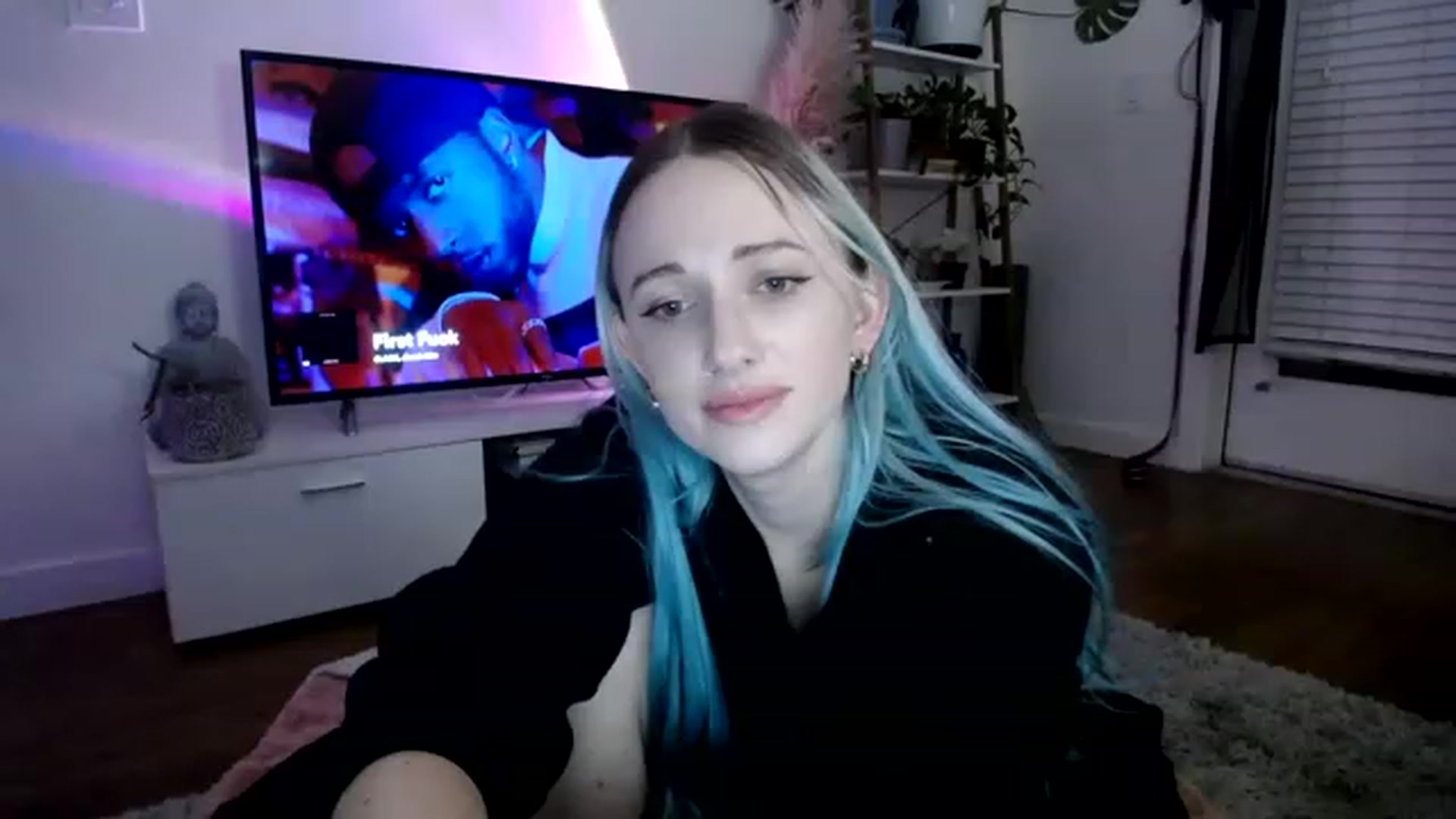 Gallery image thumbnail from lilbaby's myfreecams stream on, 02/13/2023, 05:34 image 16 of 20
