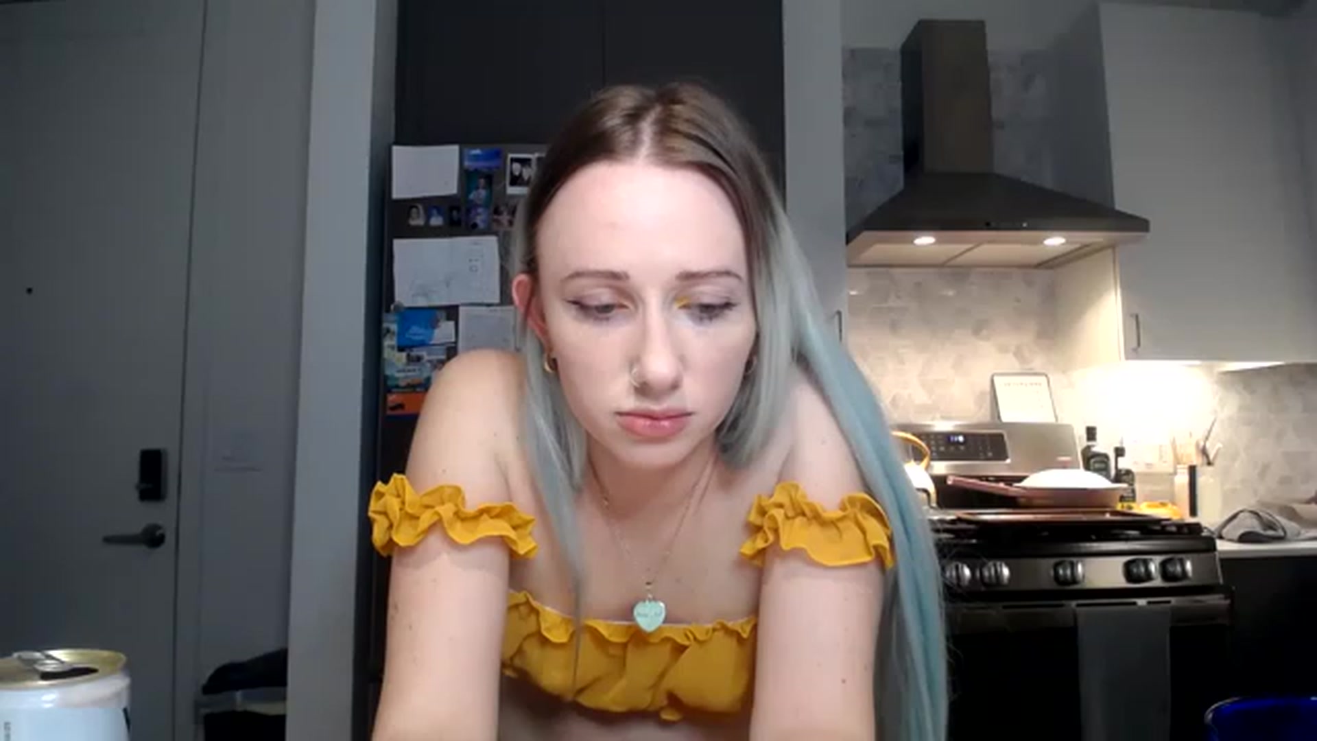 Gallery image thumbnail from lilbaby's myfreecams stream on, 05/07/2023, 06:48 image 6 of 20