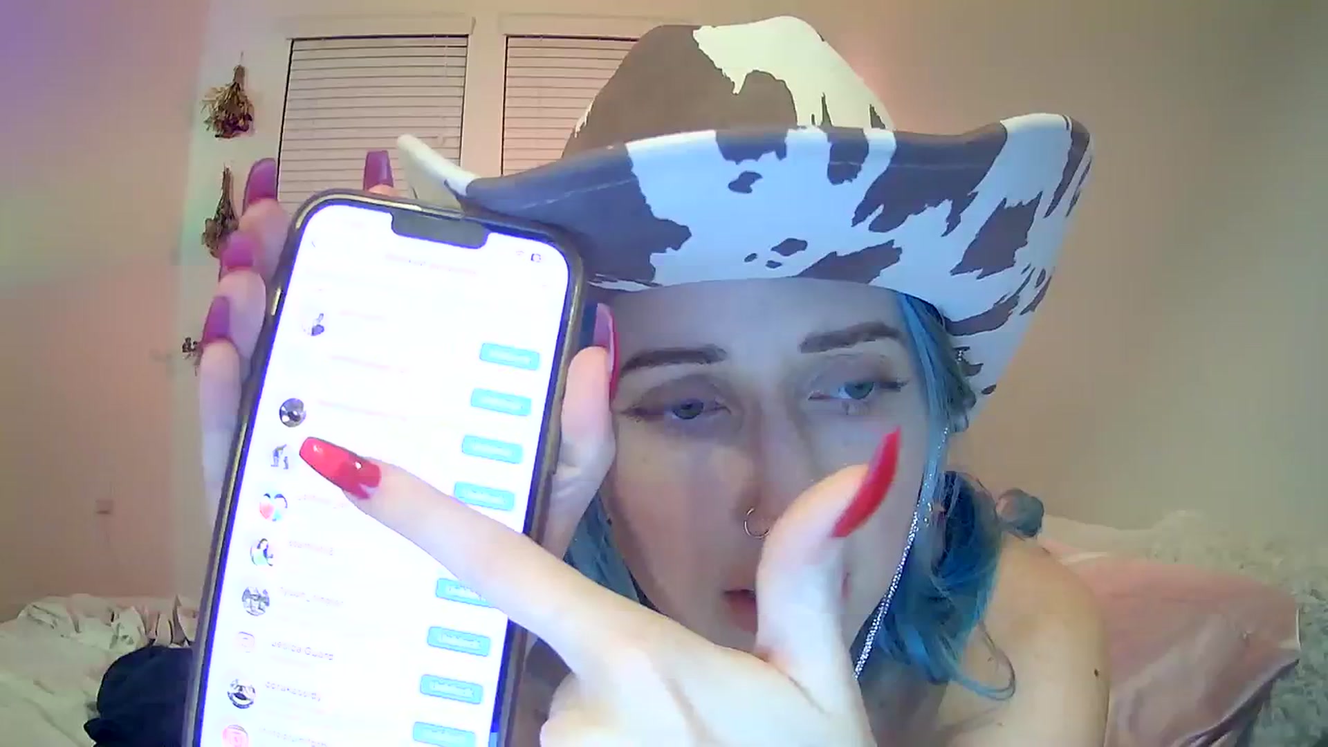 Gallery image thumbnail from lilbaby's myfreecams stream on, 09/30/2023, 09:06 image 6 of 20