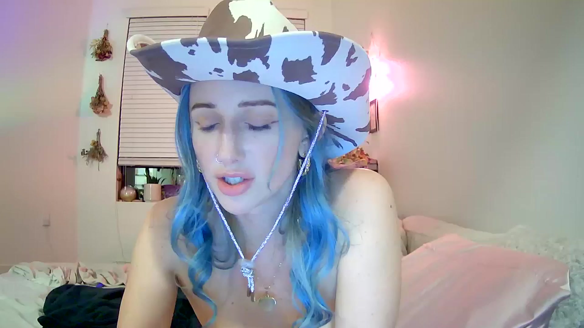 Gallery image thumbnail from lilbaby's myfreecams stream on, 09/30/2023, 09:06 image 13 of 20