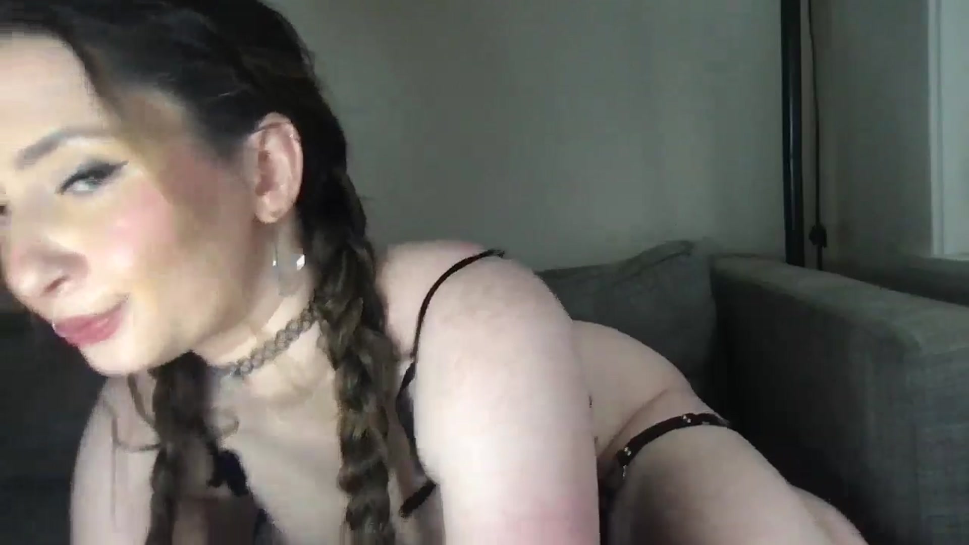 Gallery image thumbnail from lilbunnyjenna's myfreecams stream on, 01/14/2025, 21:05 image 12 of 20