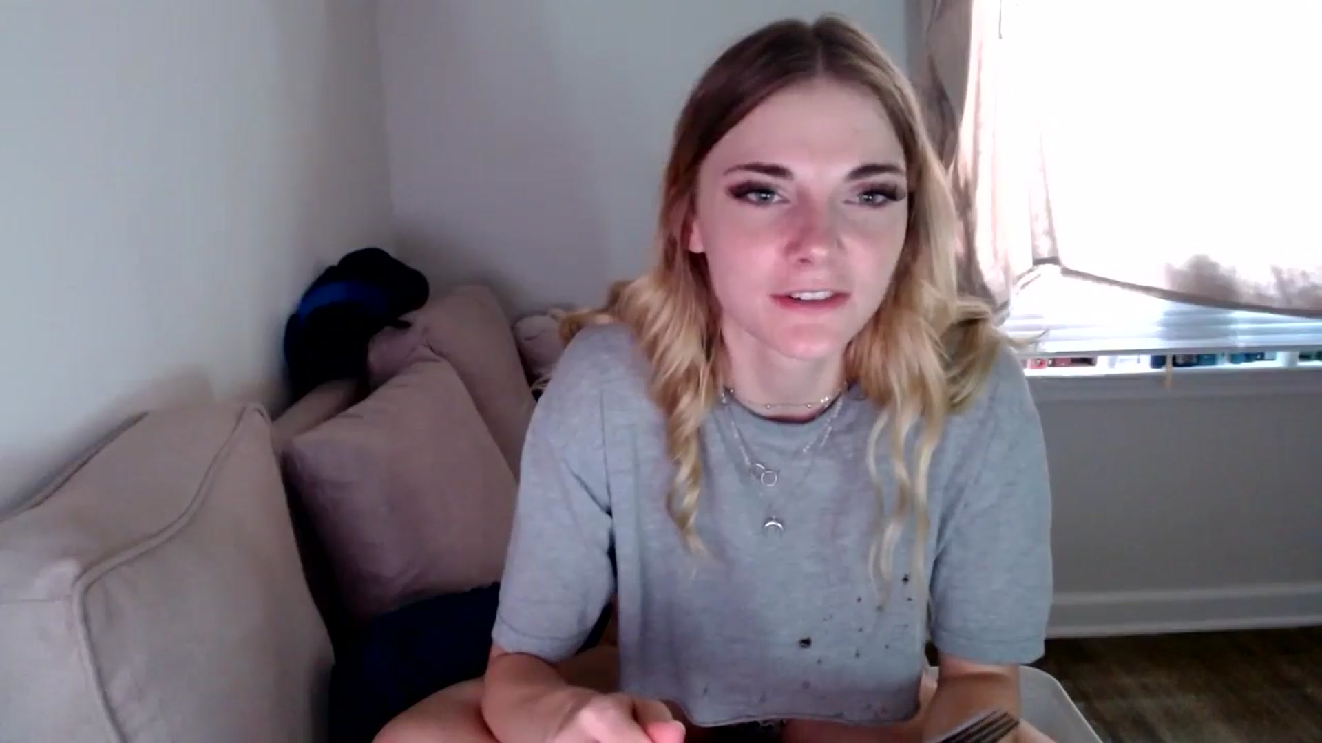 Gallery image thumbnail from lilkayleesi's myfreecams stream on, 07/27/2024, 17:57 image 18 of 20