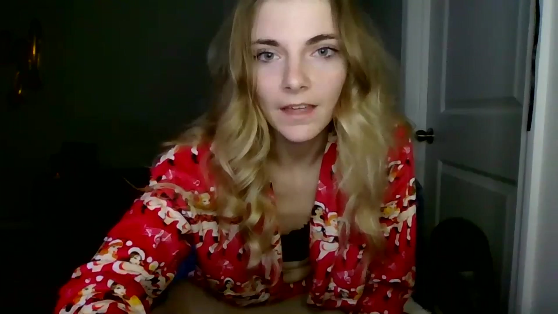 Gallery image thumbnail from lilkayleesi's myfreecams stream on, 12/28/2024, 15:44 image 4 of 20