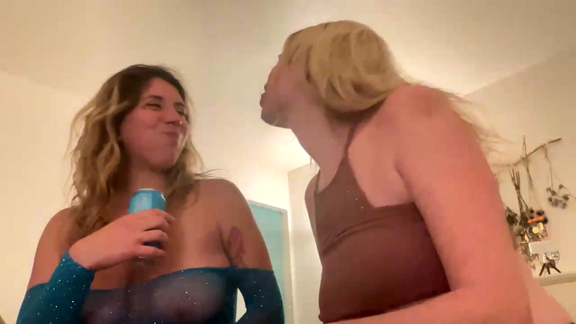 Gallery image thumbnail from lilladylana's myfreecams stream on, 07/02/2023, 10:59 image 7 of 20