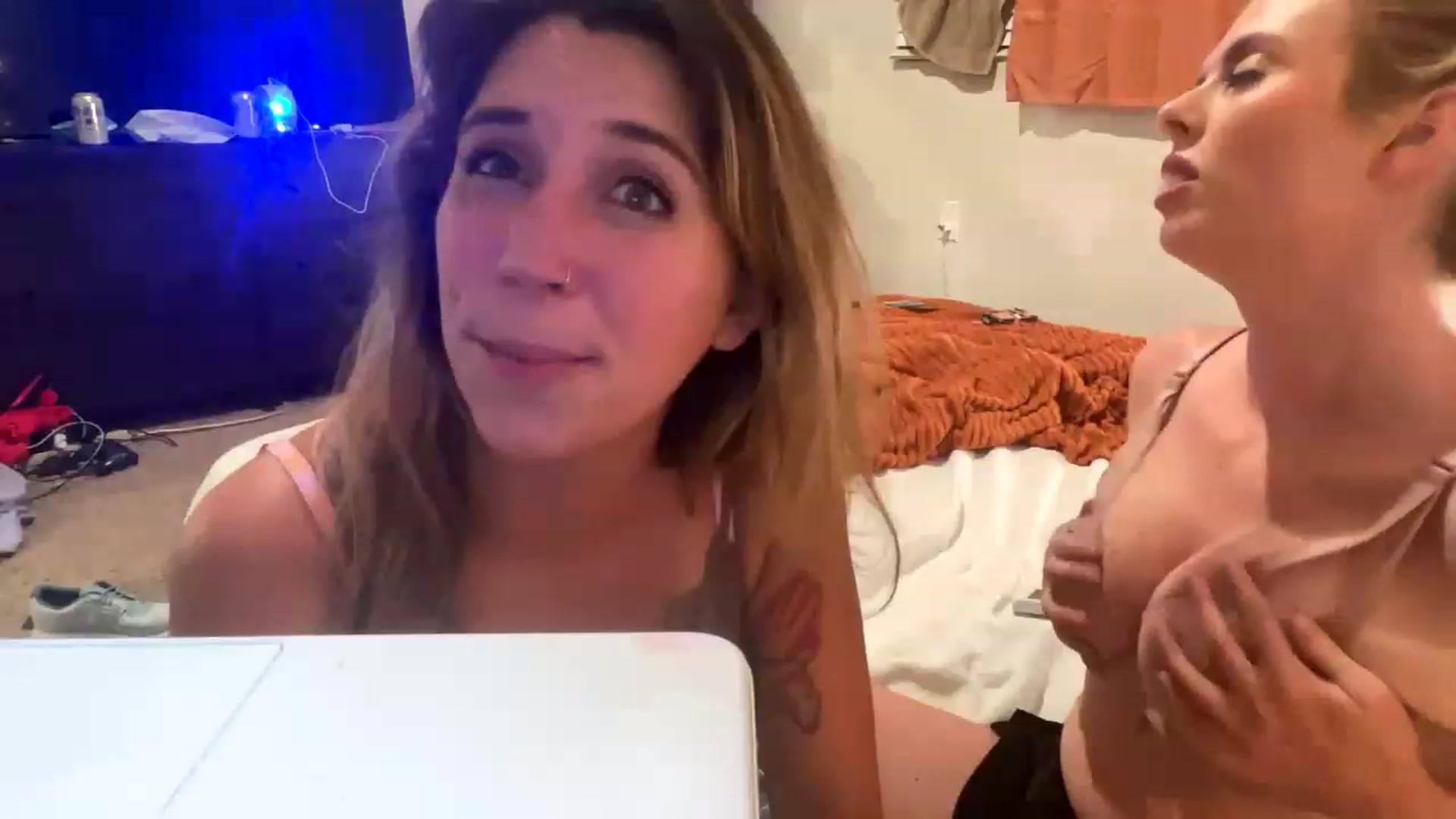 Gallery image thumbnail from lilladylana's myfreecams stream on, 07/03/2023, 09:49 image 18 of 20