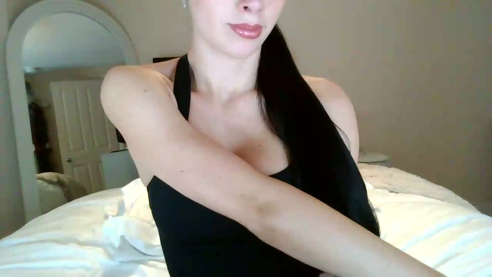 Gallery image thumbnail from lillybrownn's myfreecams stream on, 08/14/2026, 21:58 image 20 of 20