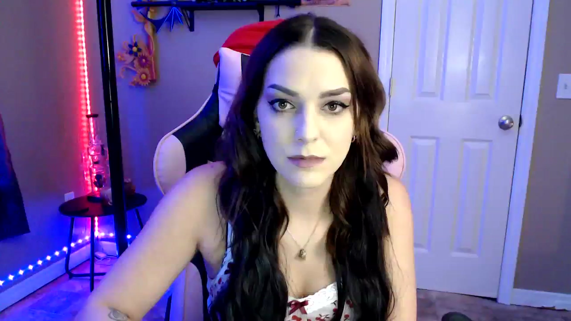 Gallery image thumbnail from lilmissrileyx's myfreecams stream on, 08/10/2023, 13:07 image 15 of 20