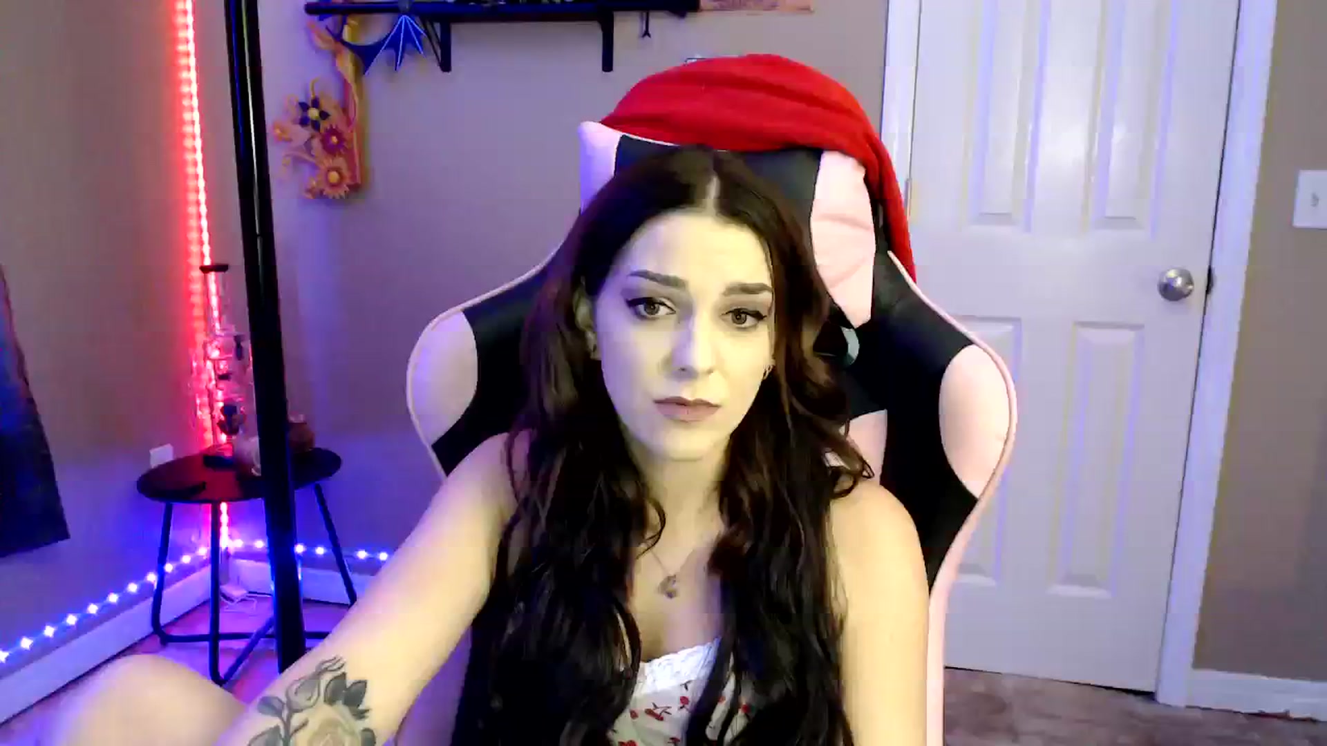 Gallery image thumbnail from lilmissrileyx's myfreecams stream on, 08/10/2023, 13:07 image 1 of 20