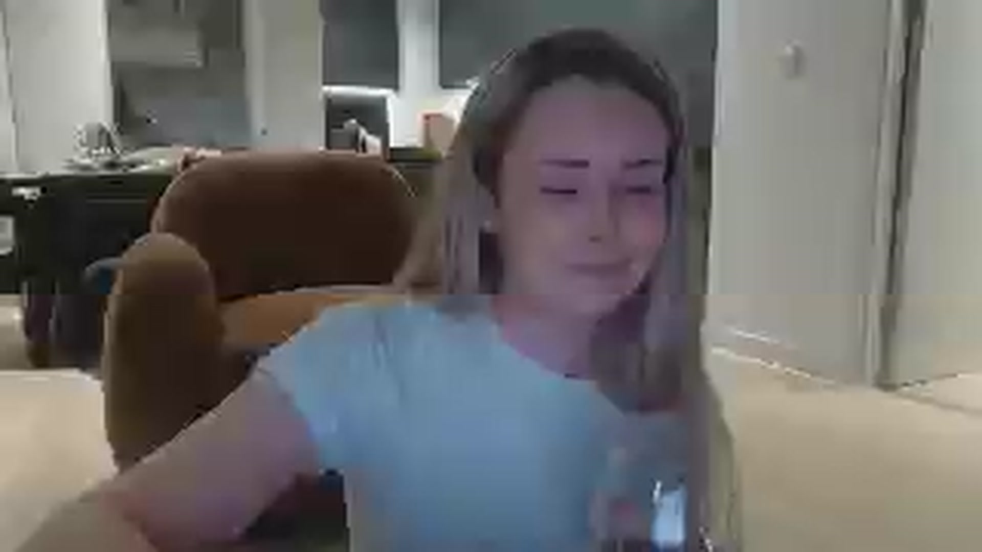 Gallery image thumbnail from lilprincess's myfreecams stream on, 03/27/2026, 23:02 image 9 of 20