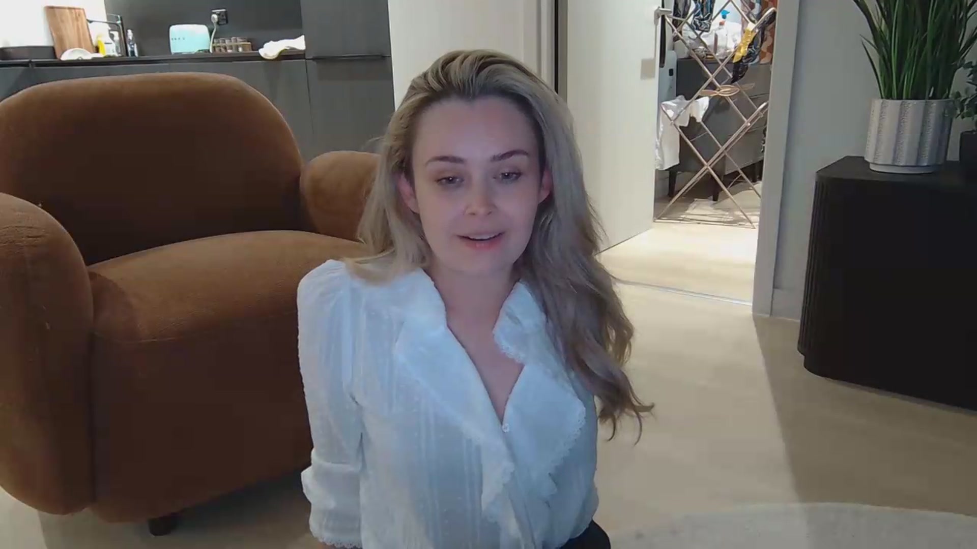 Gallery image thumbnail from lilprincess's myfreecams stream on, 05/16/2026, 22:36 image 11 of 20