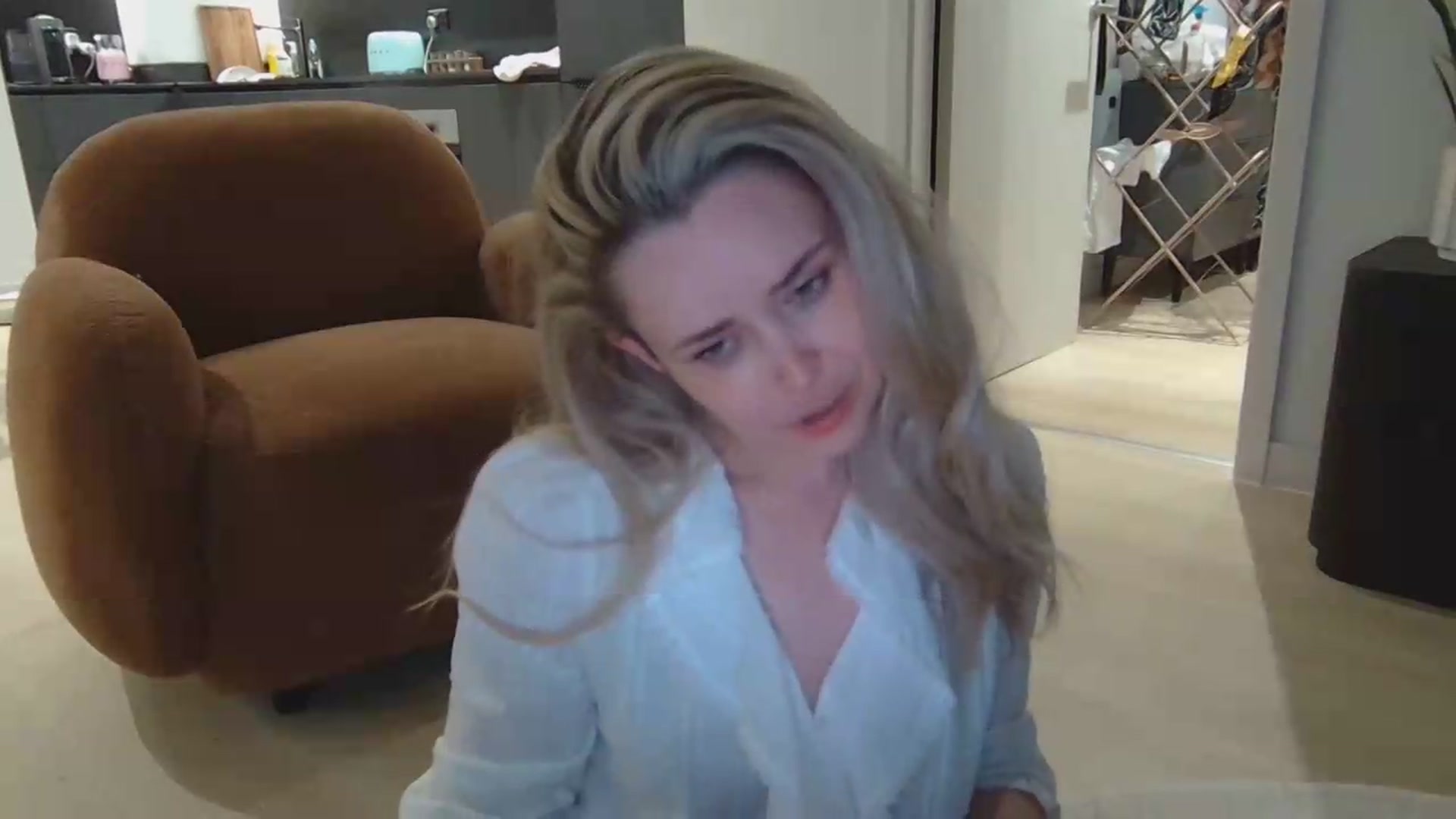 Gallery image thumbnail from lilprincess's myfreecams stream on, 05/16/2026, 22:36 image 13 of 20
