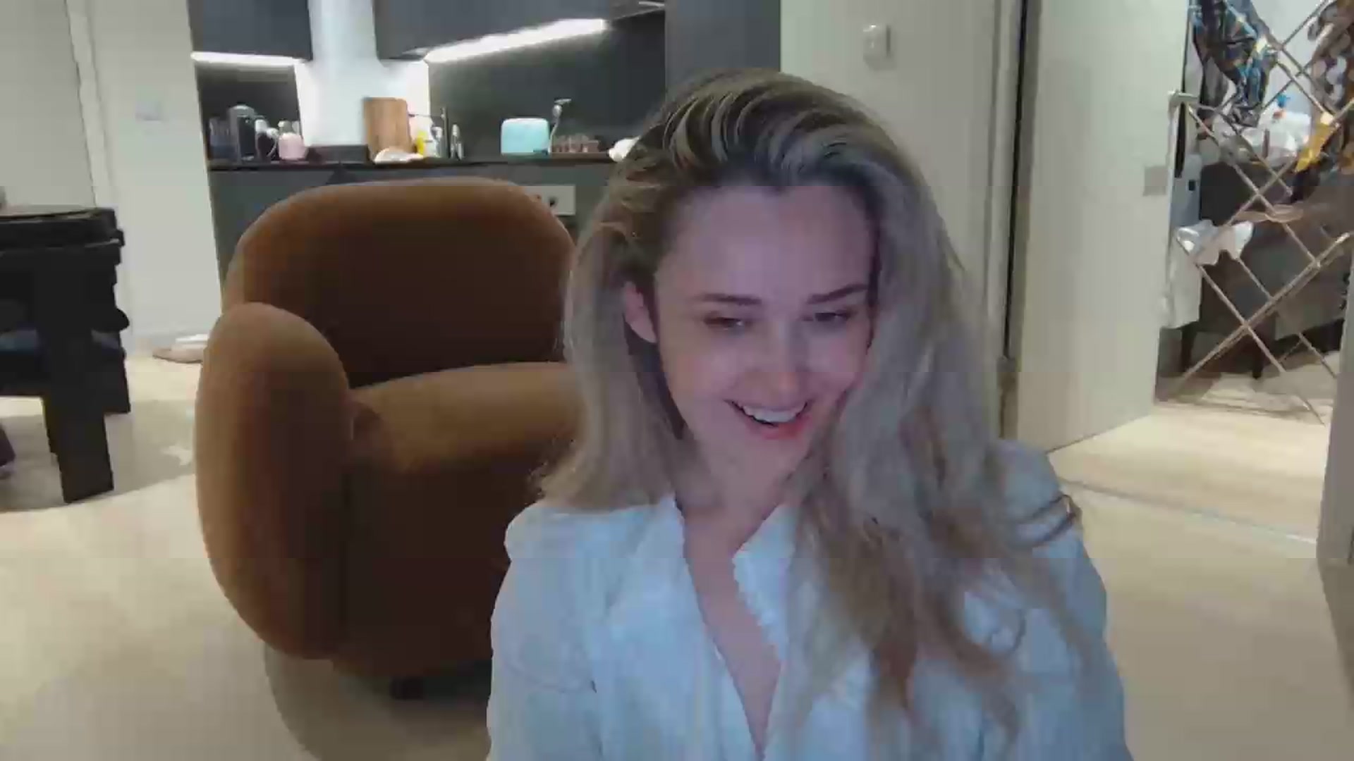 Gallery image thumbnail from lilprincess's myfreecams stream on, 05/16/2026, 22:36 image 18 of 20