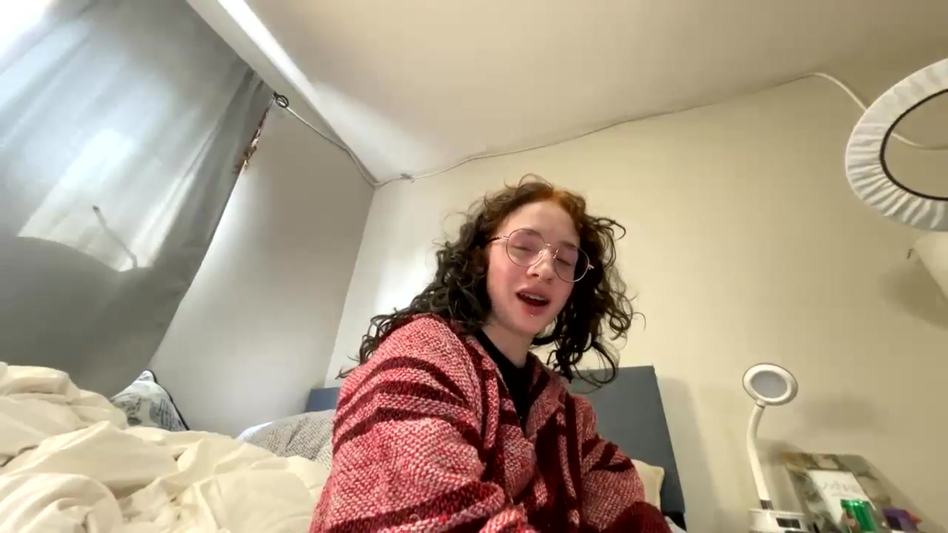 Gallery image thumbnail from lilstorm's myfreecams stream on, 05/18/2024, 13:29 image 14 of 20