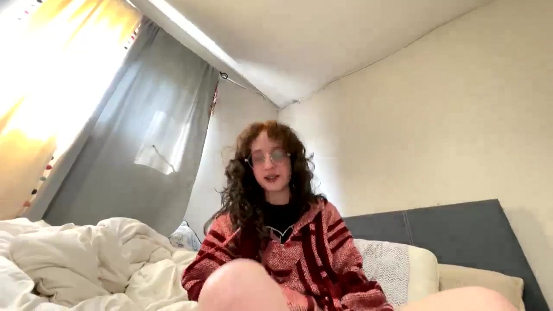 Gallery image thumbnail from lilstorm's myfreecams stream on, 05/18/2024, 13:29 image 12 of 20