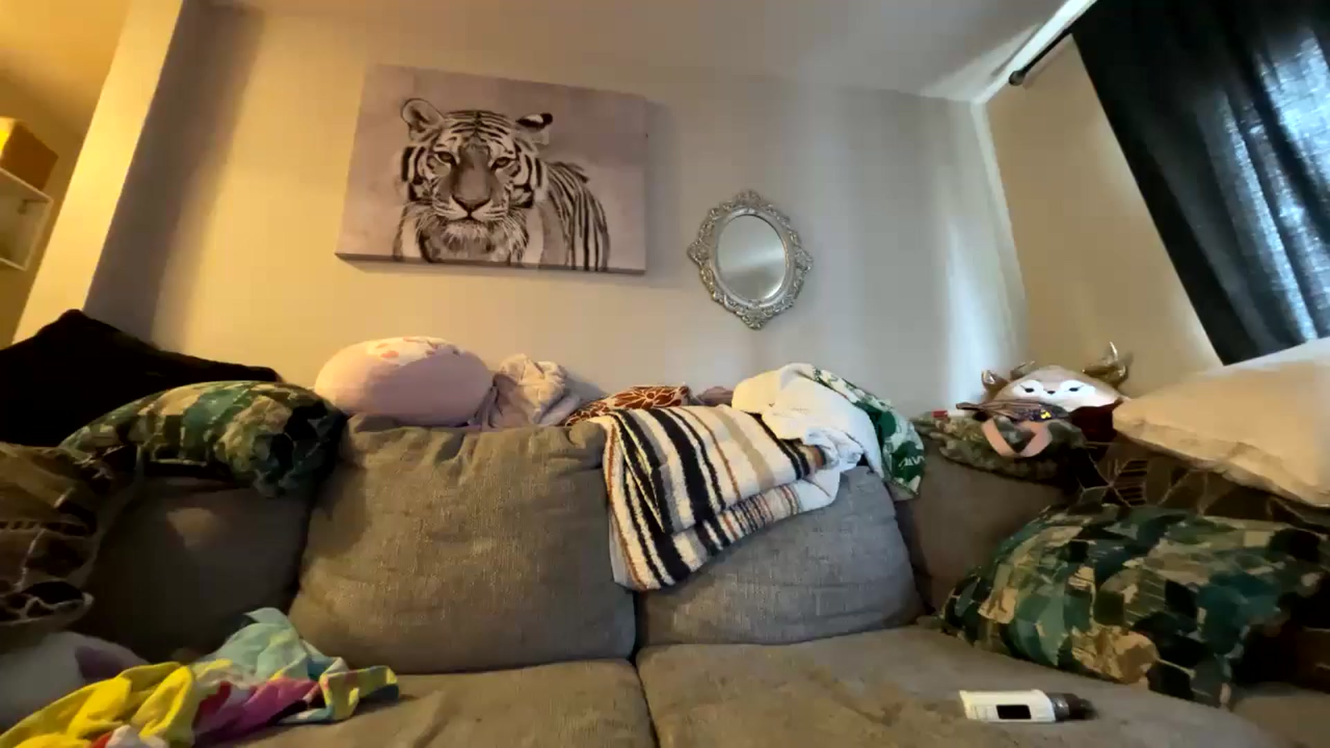 Gallery image thumbnail from lilstorm's myfreecams stream on, 11/18/2024, 15:39 image 15 of 20