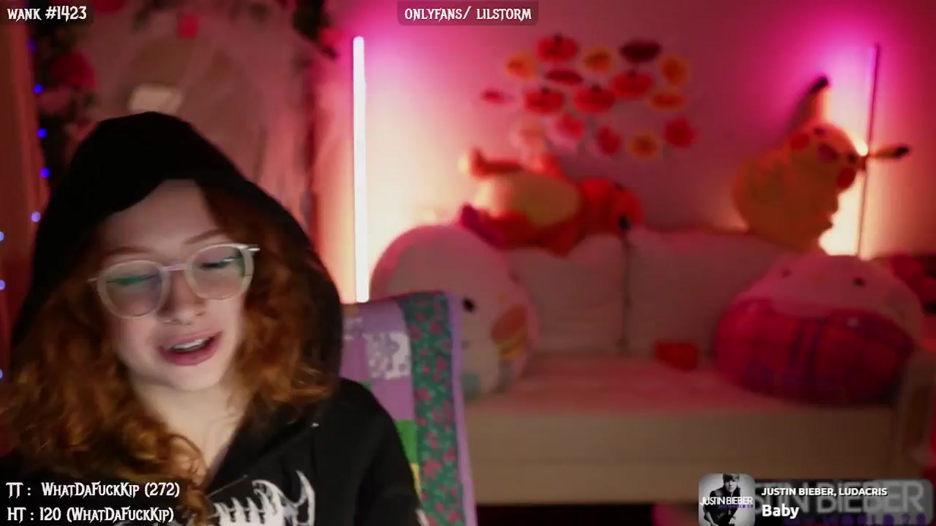 Gallery image thumbnail from lilstorm's myfreecams stream on, 11/20/2024, 01:54 image 2 of 20