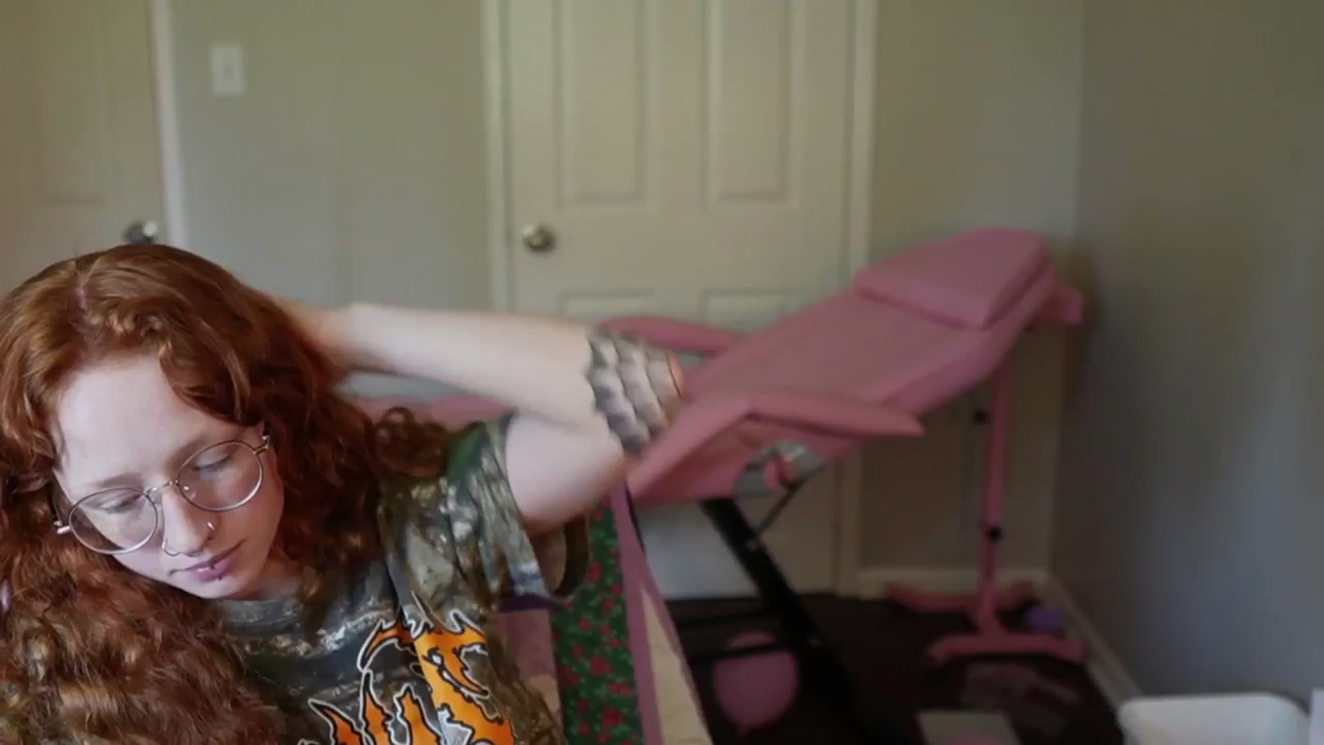 Gallery image thumbnail from lilstorm's myfreecams stream on, 06/11/2025, 16:43 image 15 of 20