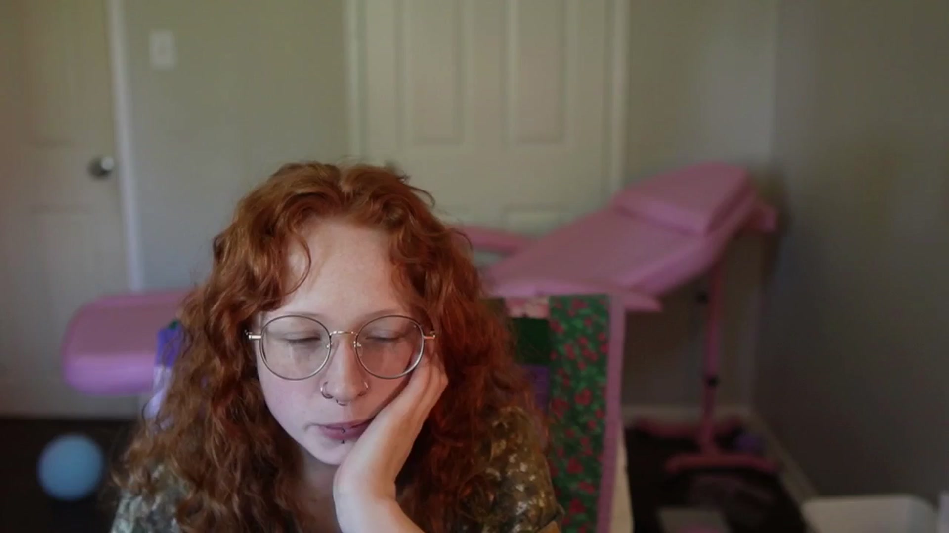 Gallery image thumbnail from lilstorm's myfreecams stream on, 06/11/2025, 16:43 image 12 of 20