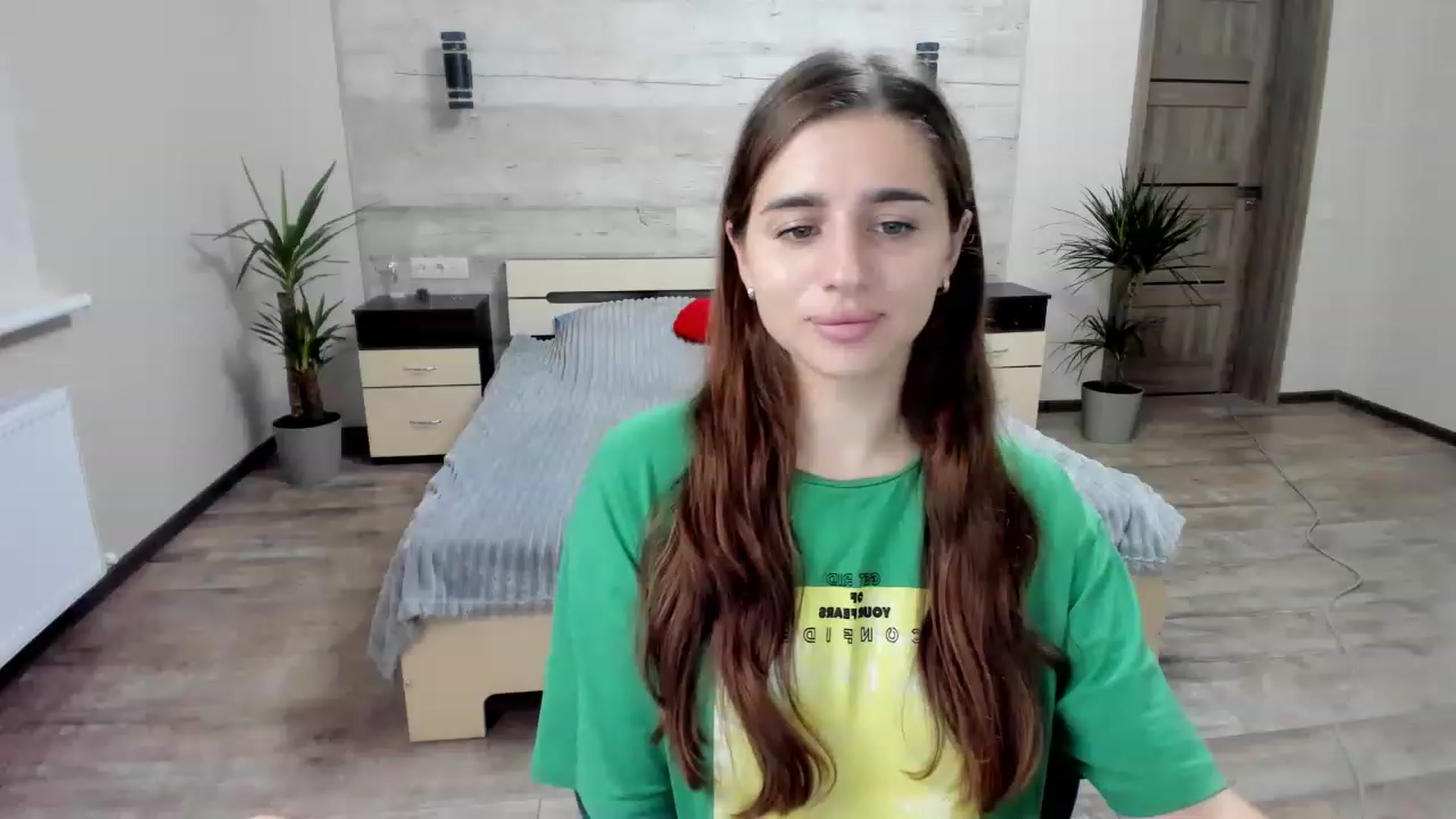 Gallery image thumbnail from lilydavra's myfreecams stream on, 11/18/2022, 20:05 image 15 of 20