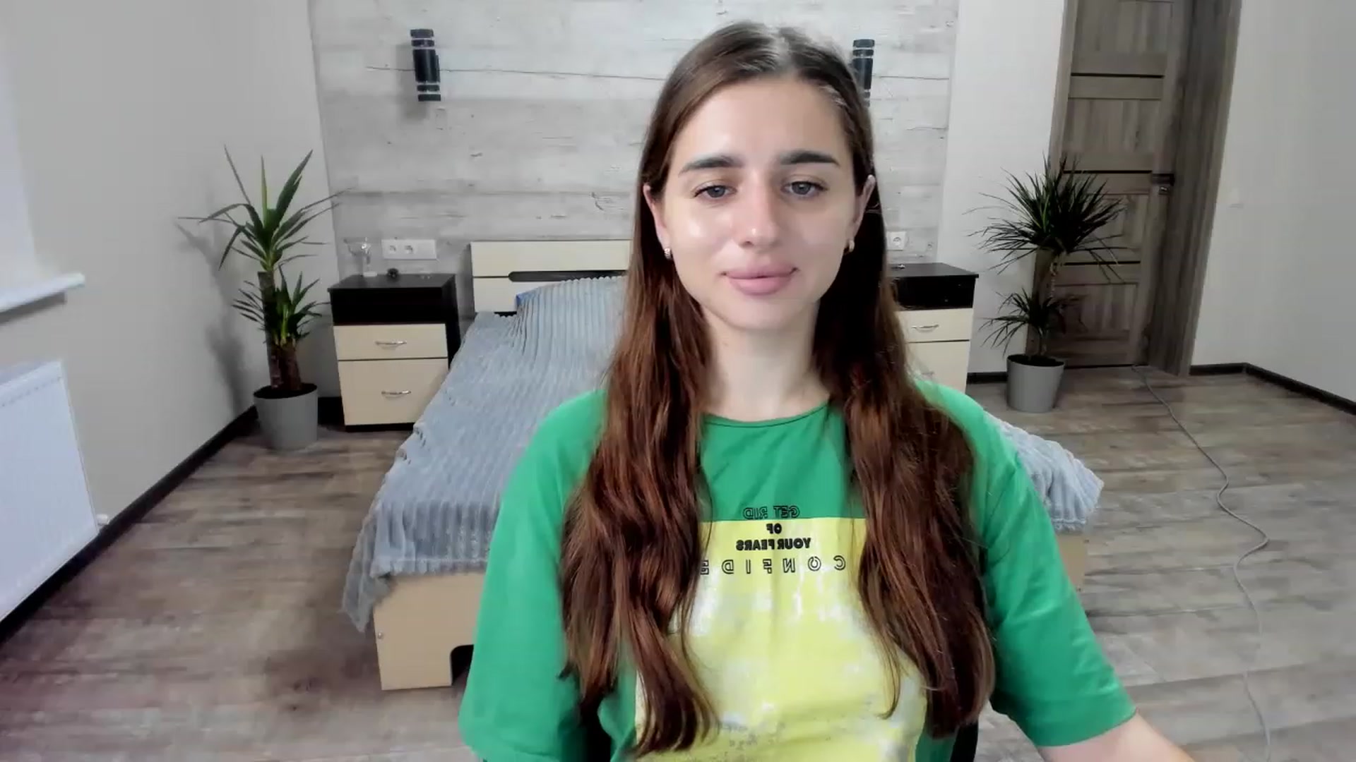 Gallery image thumbnail from lilydavra's myfreecams stream on, 11/18/2022, 20:05 image 14 of 20