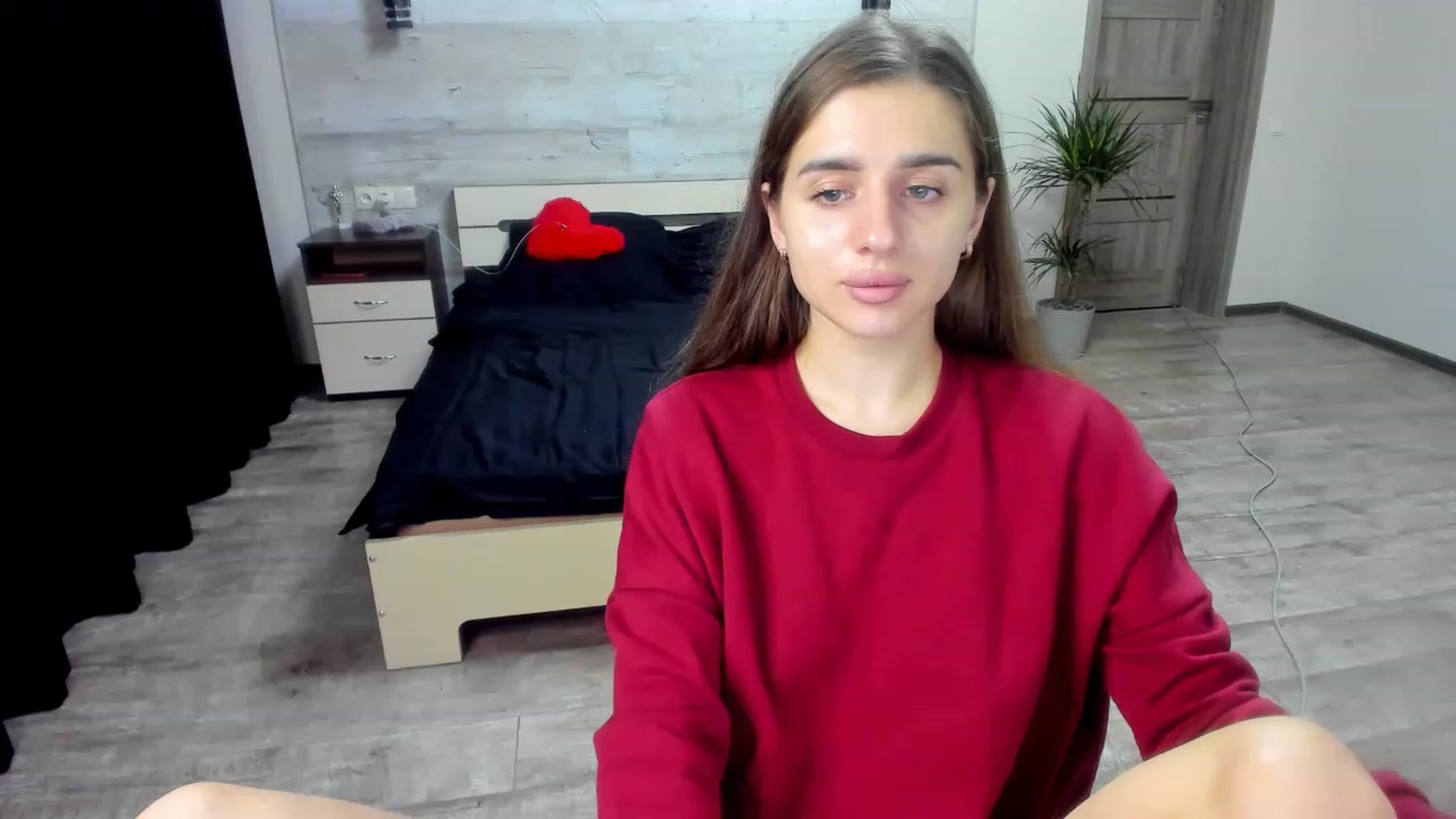 Gallery image thumbnail from lilydavra's myfreecams stream on, 12/12/2022, 02:36 image 19 of 20