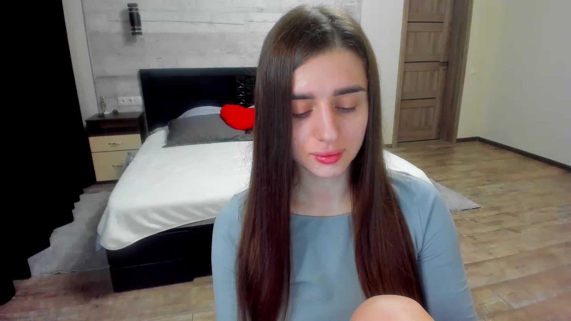 Gallery image thumbnail from lilydavra's myfreecams stream on, 02/28/2023, 23:36 image 8 of 20