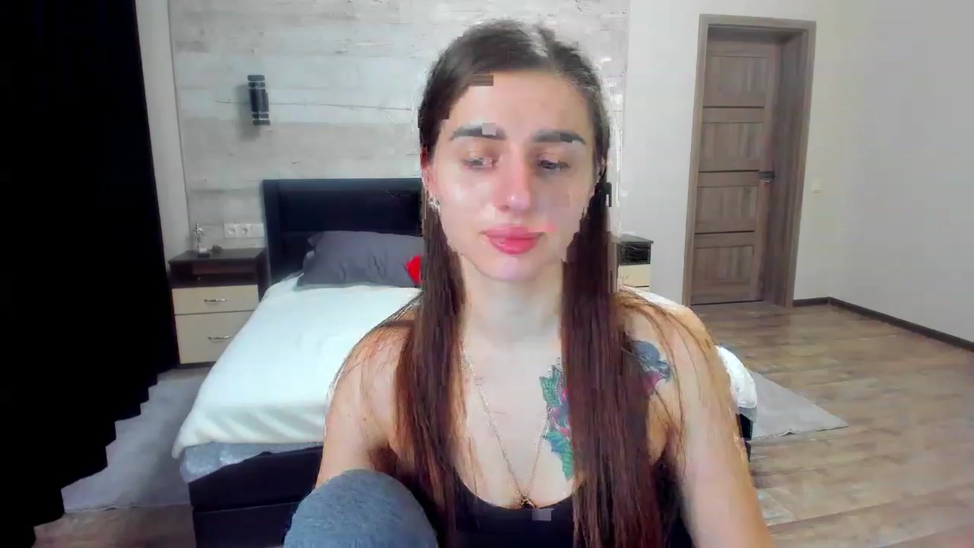 Gallery image thumbnail from lilydavra's myfreecams stream on, 03/21/2023, 22:43 image 10 of 20