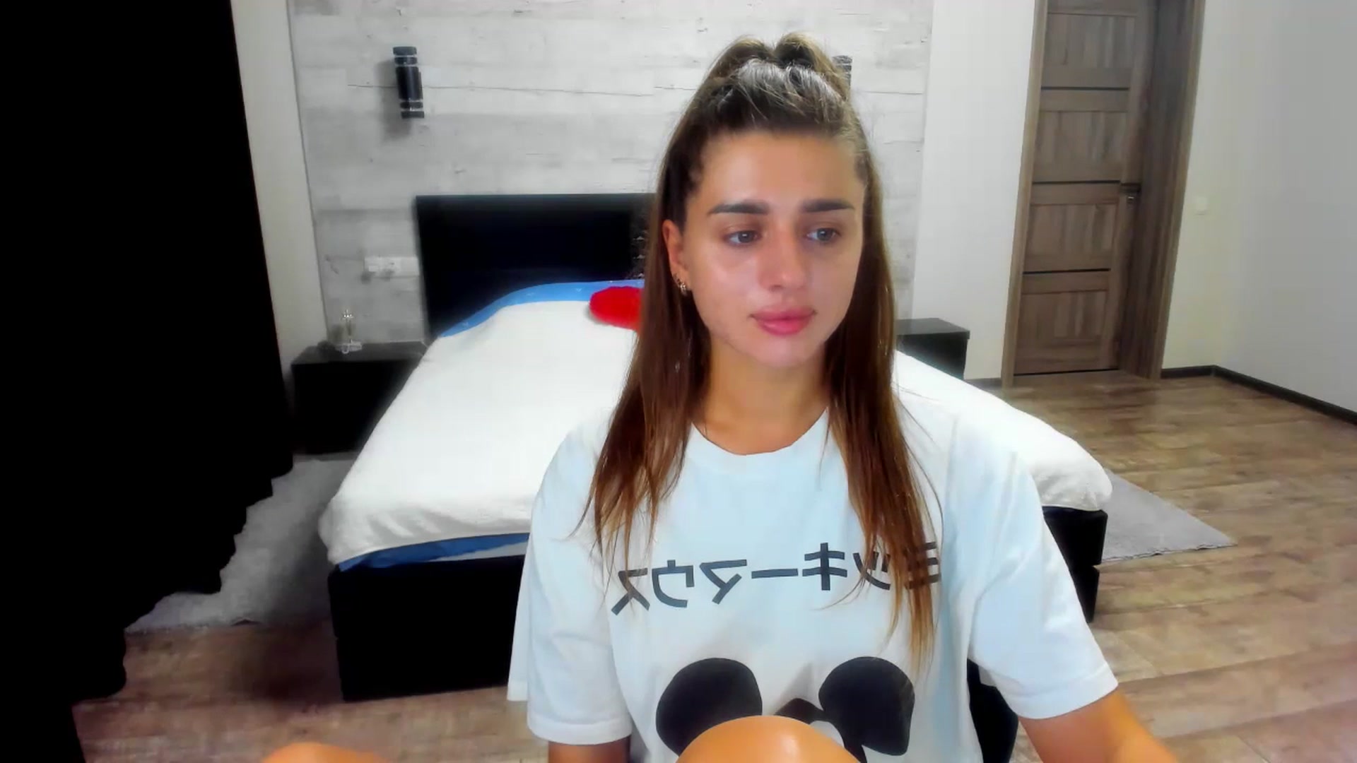Gallery image thumbnail from lilydavra's myfreecams stream on, 07/20/2023, 23:54 image 10 of 20