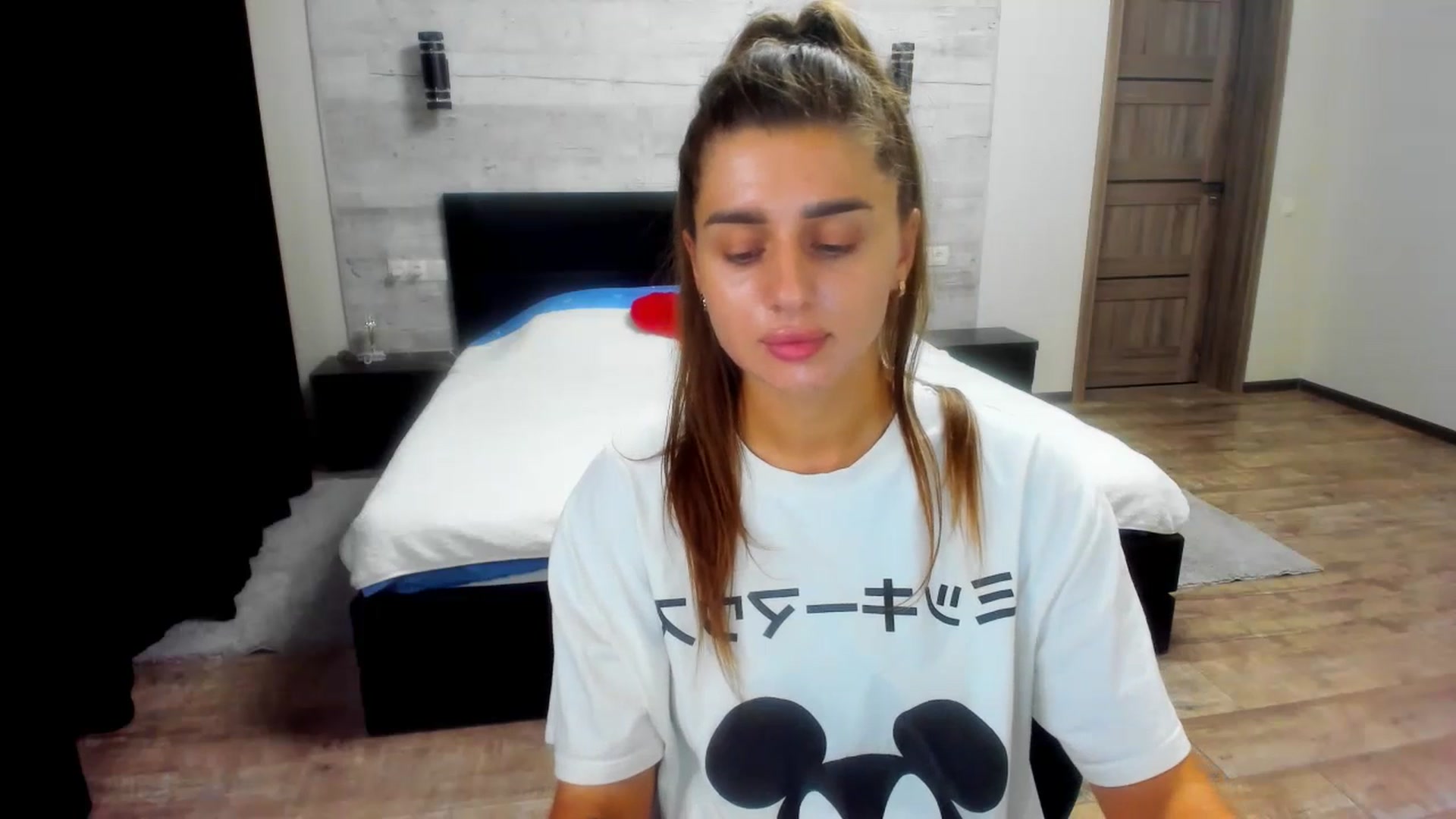 Gallery image thumbnail from lilydavra's myfreecams stream on, 07/20/2023, 23:54 image 19 of 20