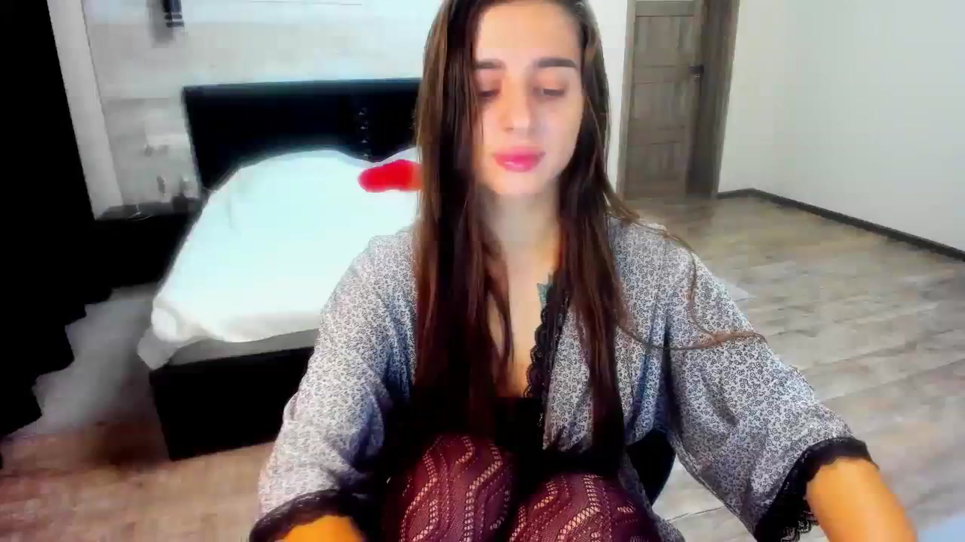 Gallery image thumbnail from lilydavra's myfreecams stream on, 11/08/2023, 18:08 image 1 of 20