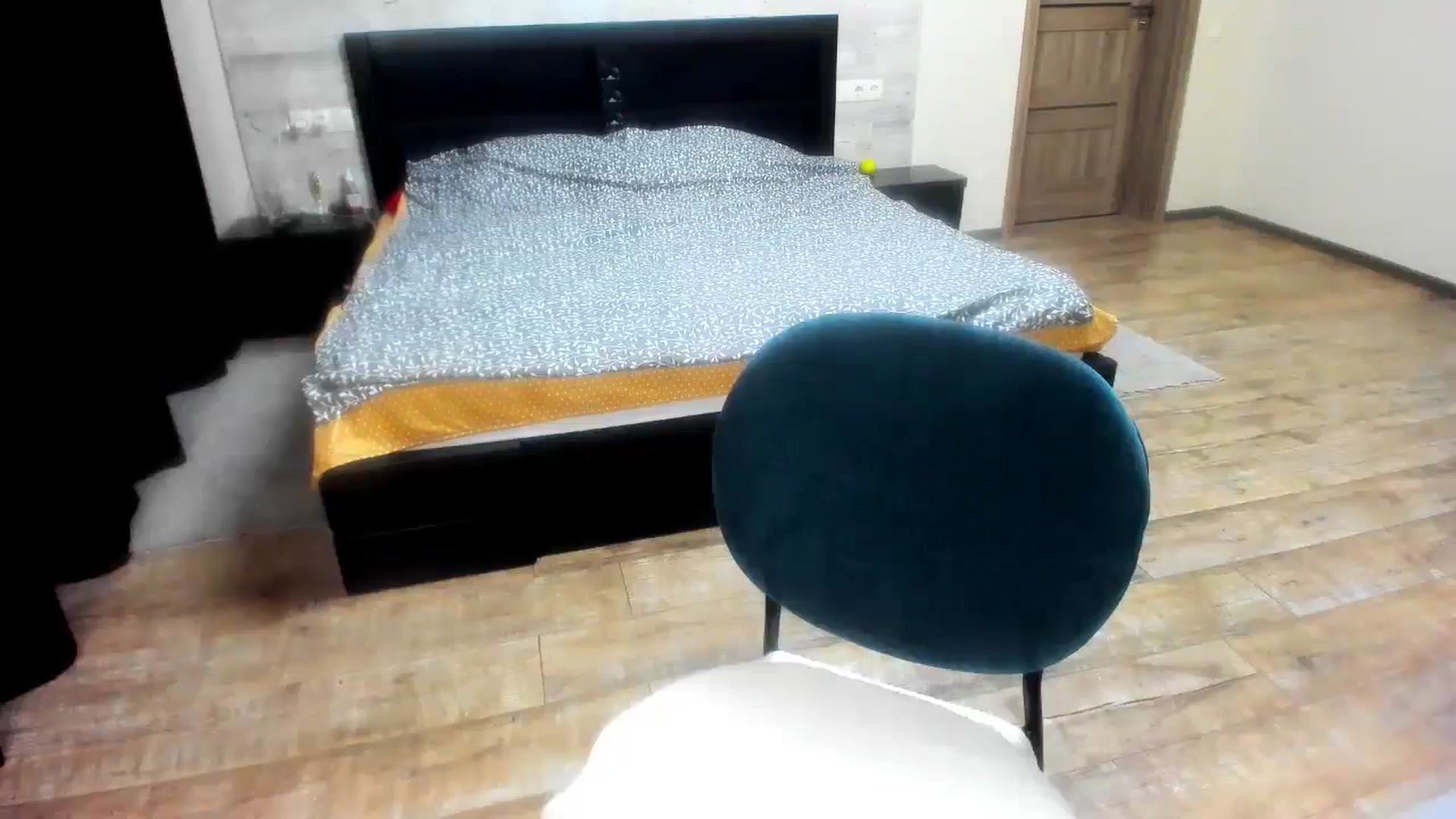 Gallery image thumbnail from lilydavra's myfreecams stream on, 11/21/2023, 21:26 image 9 of 20