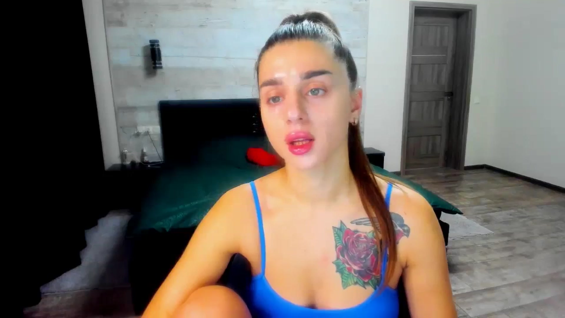 Gallery image thumbnail from lilydavra's myfreecams stream on, 12/02/2023, 19:05 image 16 of 20