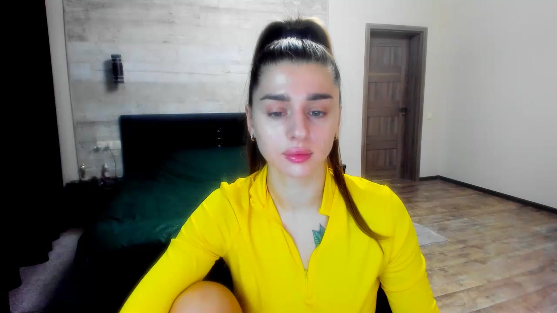 Gallery image thumbnail from lilydavra's myfreecams stream on, 12/10/2023, 14:37 image 20 of 20