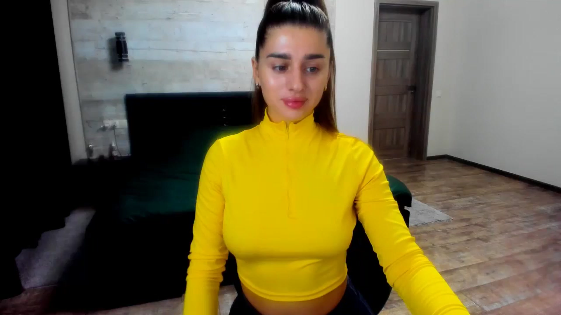 Gallery image thumbnail from lilydavra's myfreecams stream on, 12/11/2023, 16:42 image 1 of 20